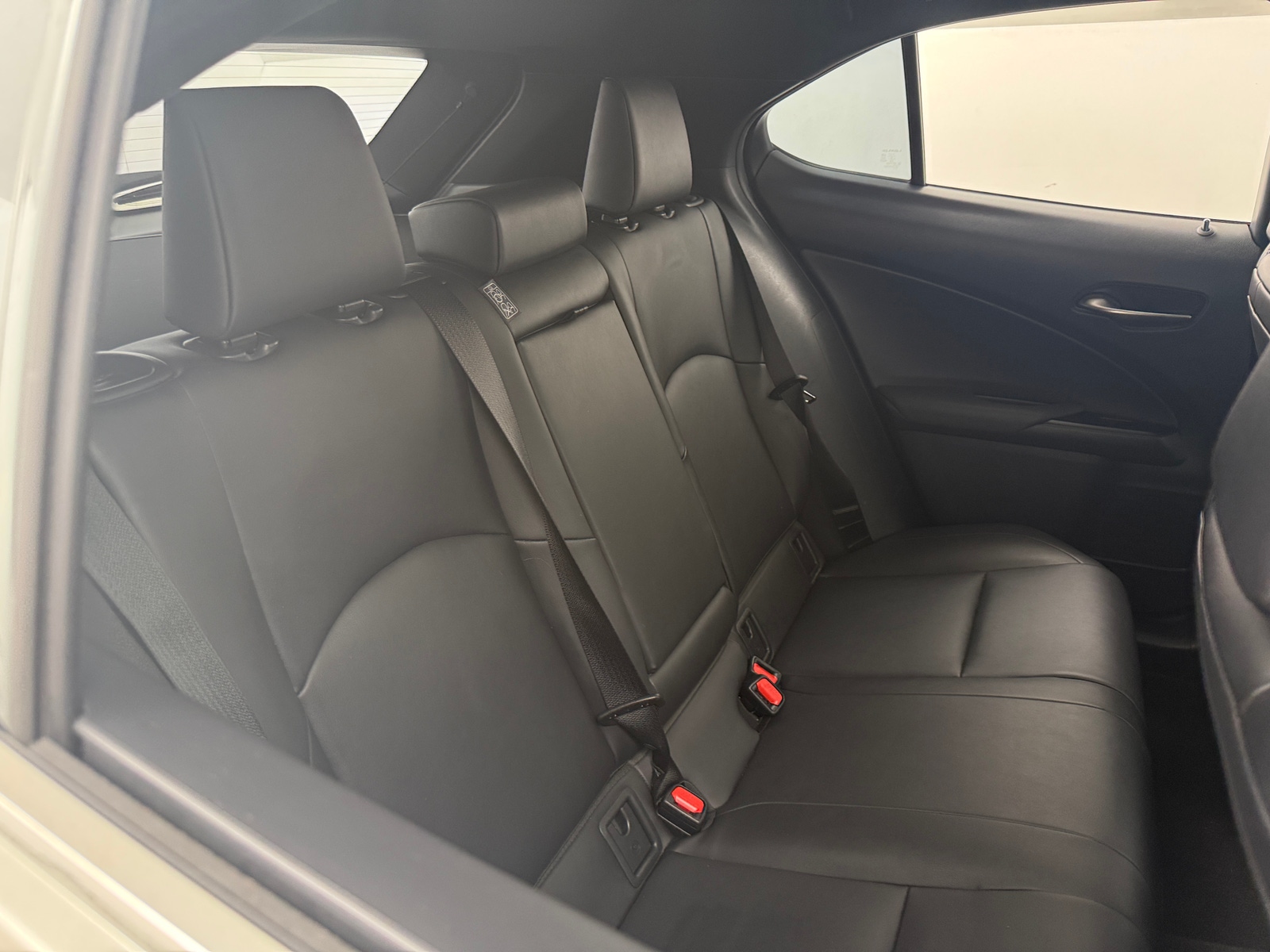 Thumbnail: 2019 Lexus UX - 5