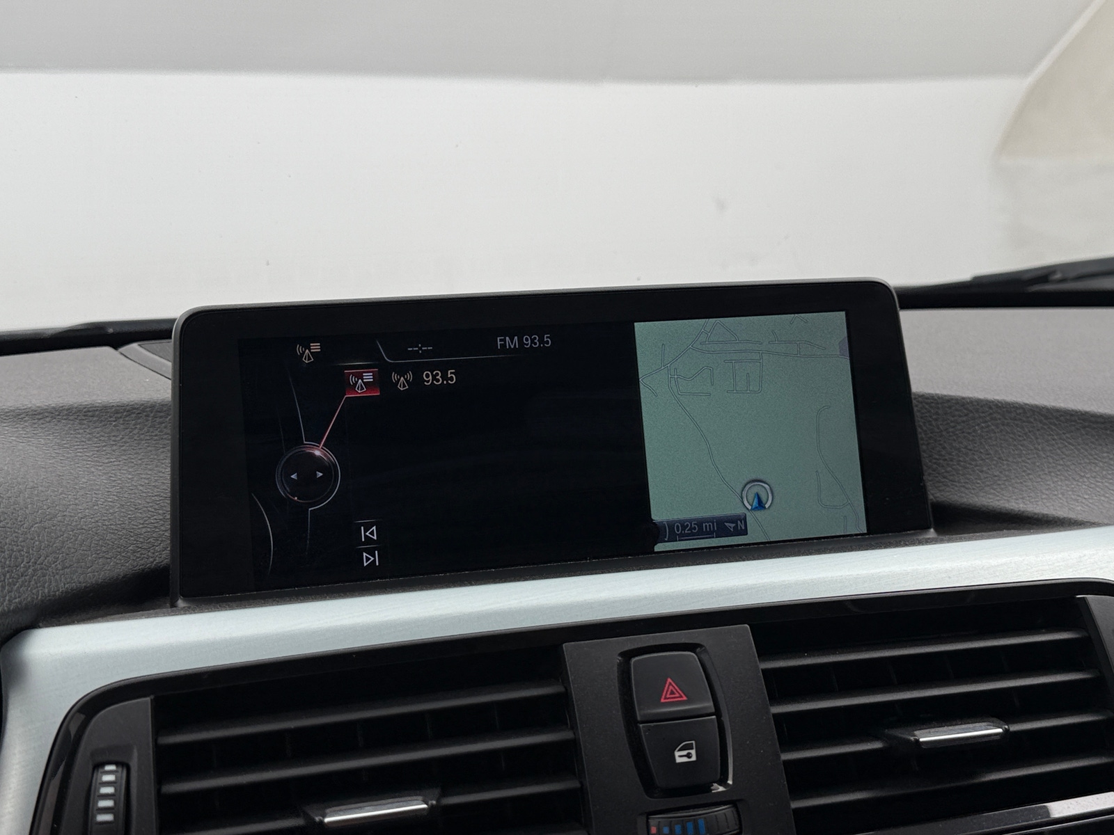 Thumbnail: 2015 BMW 4 Series - 3