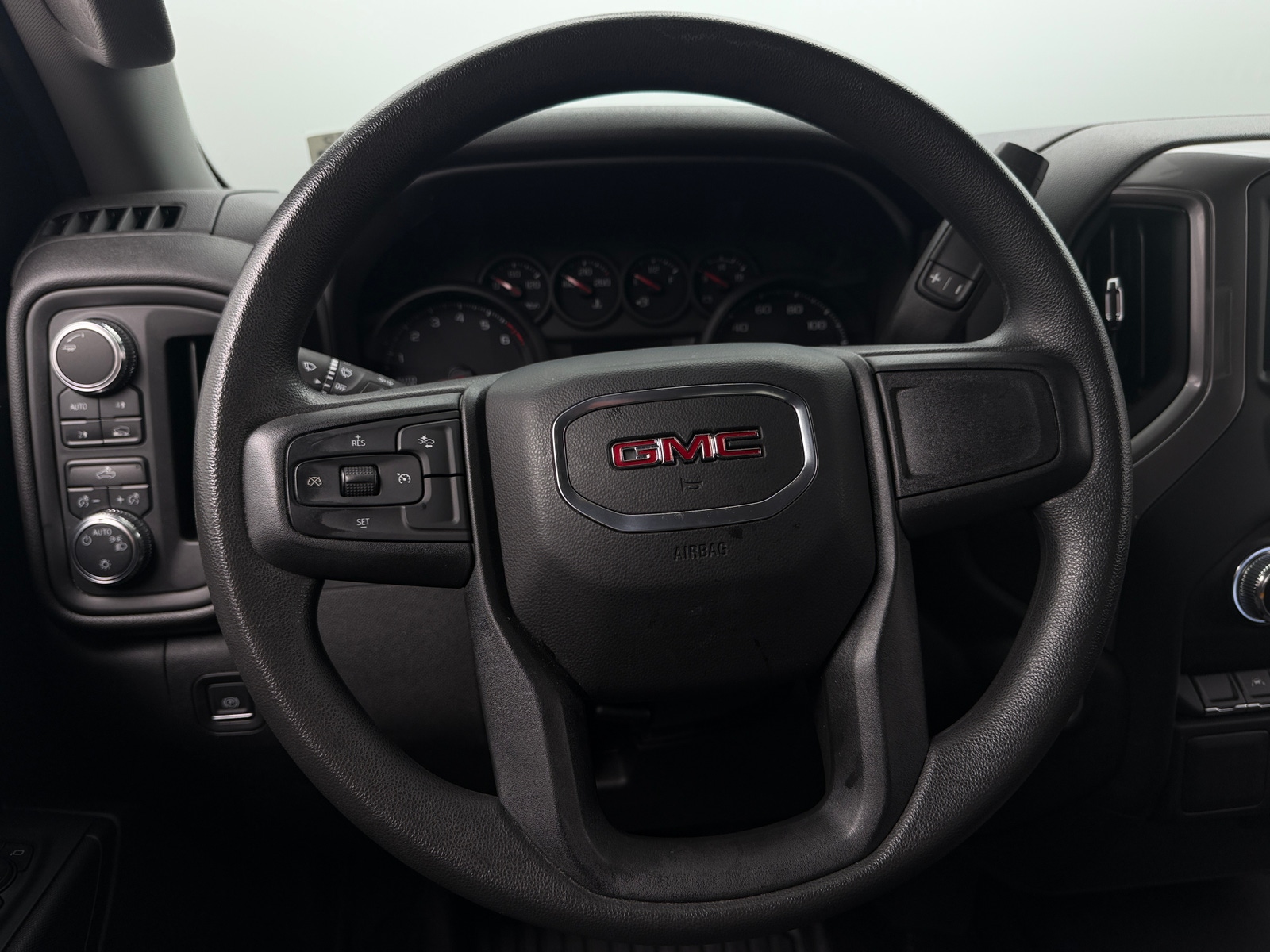 Thumbnail: 2023 GMC Sierra 1500 - 5