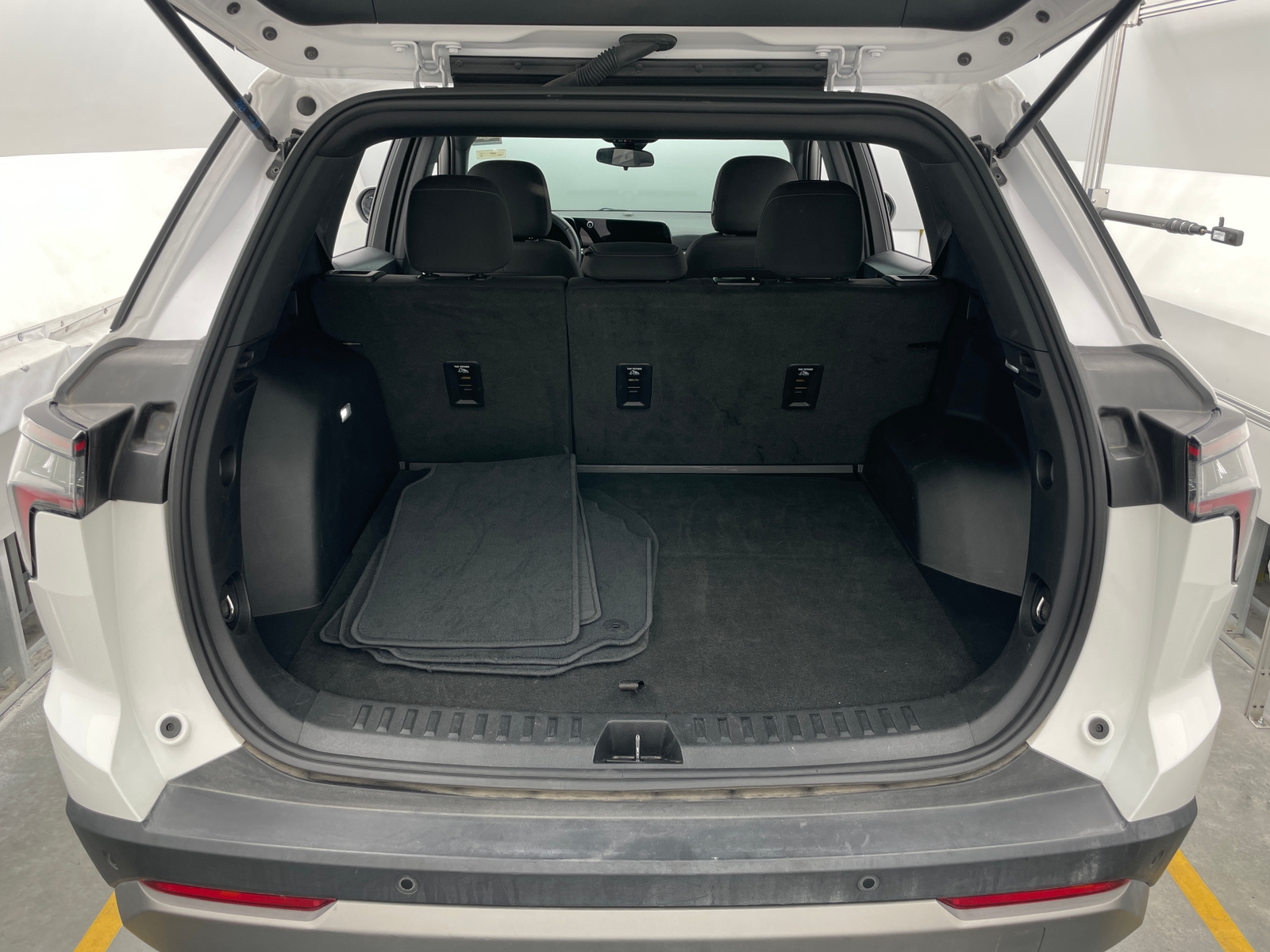 Thumbnail: 2025 Chevrolet Equinox - 7