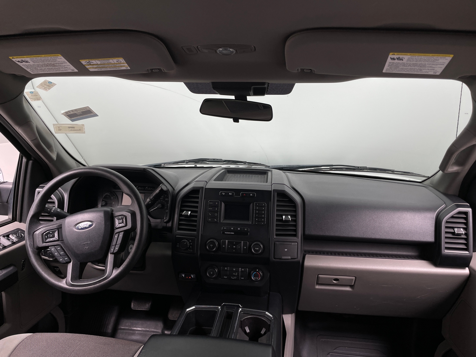 Thumbnail: 2019 Ford Econoline - 3