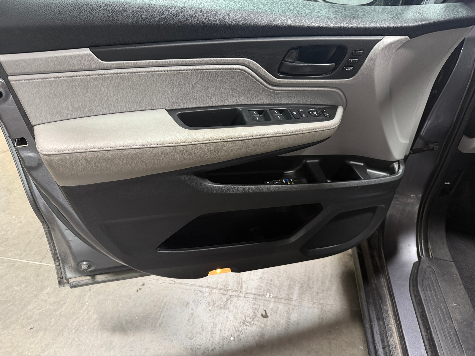 Thumbnail: 2018 Honda Odyssey - 6