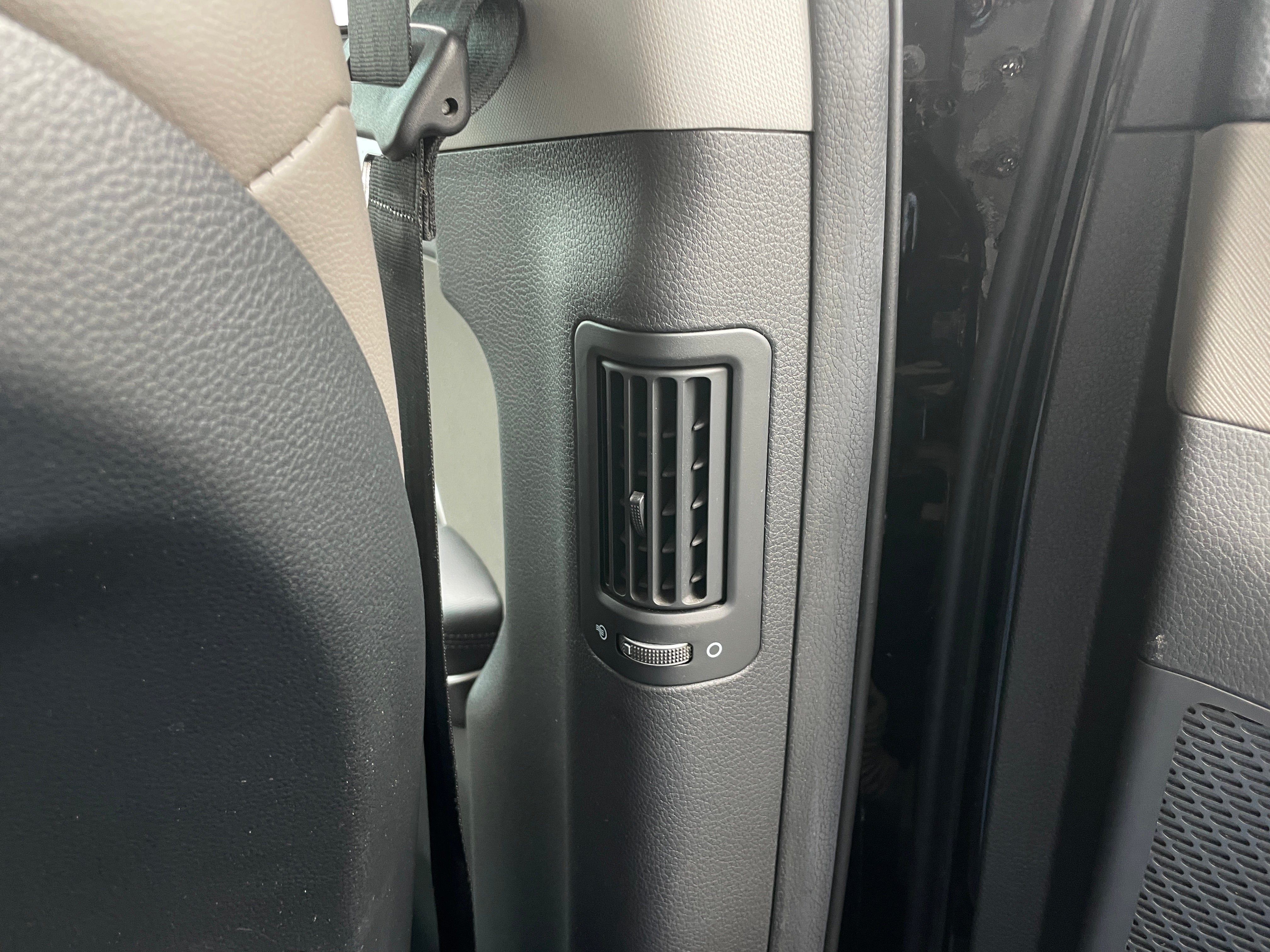 Used 2014 Hyundai Santa Fe Sport with VIN 5XYZUDLB7EG167070 for sale in Pewaukee, WI