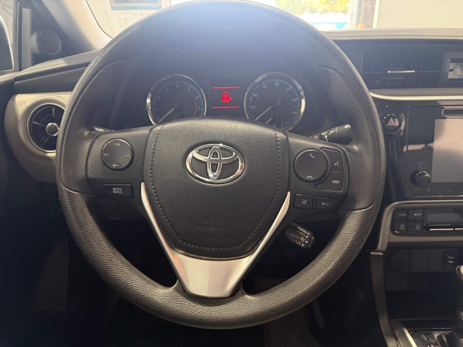 Thumbnail: 2017 Toyota Corolla - 5