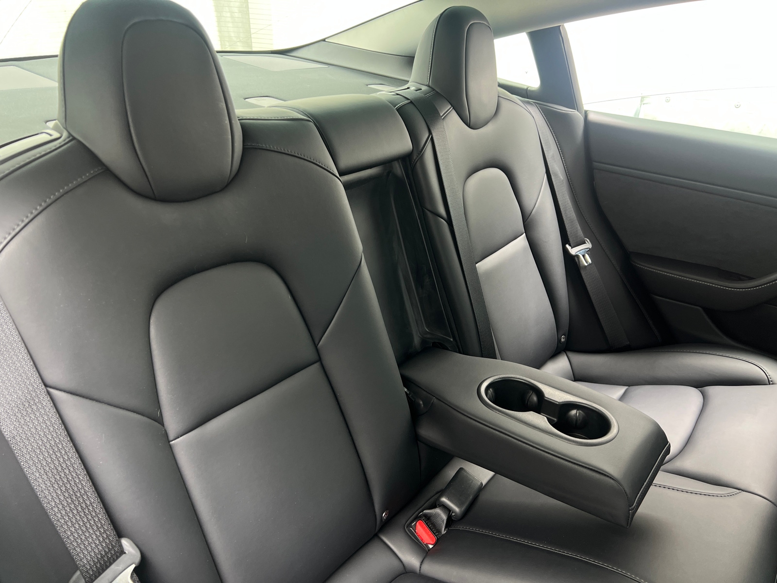 Thumbnail: 2021 Tesla Model 3 - 5