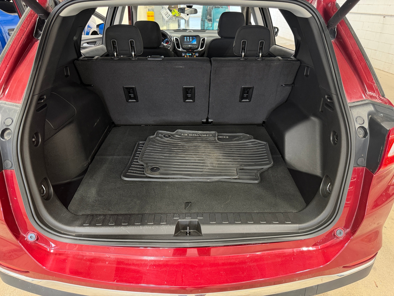 Thumbnail: 2018 Chevrolet Equinox - 7