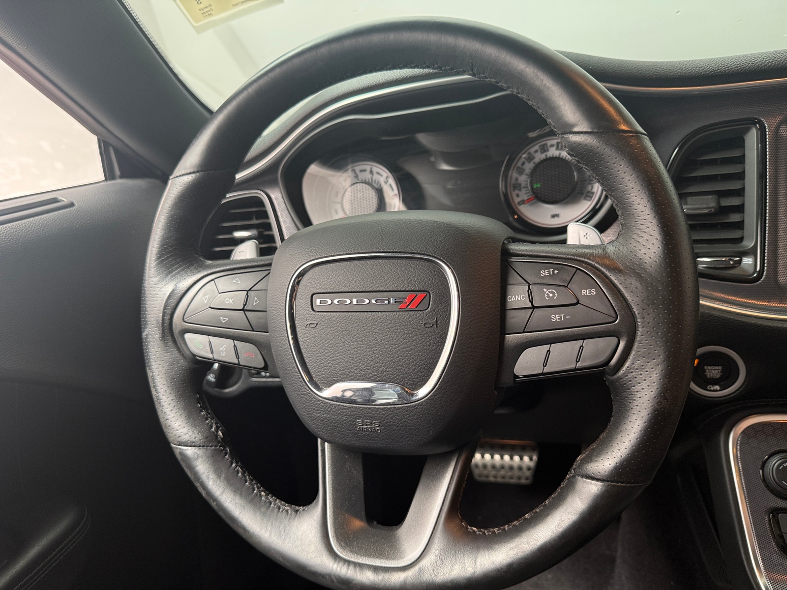 Thumbnail: 2017 Dodge Challenger - 4