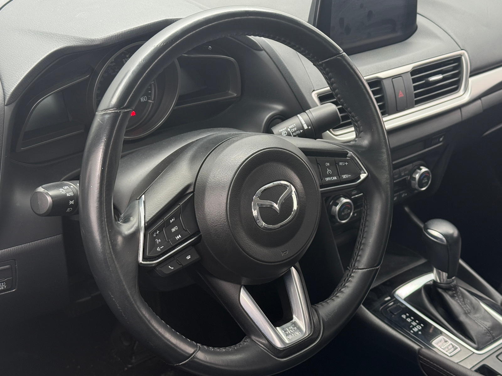 Thumbnail: 2018 Mazda Mazda3 - 4