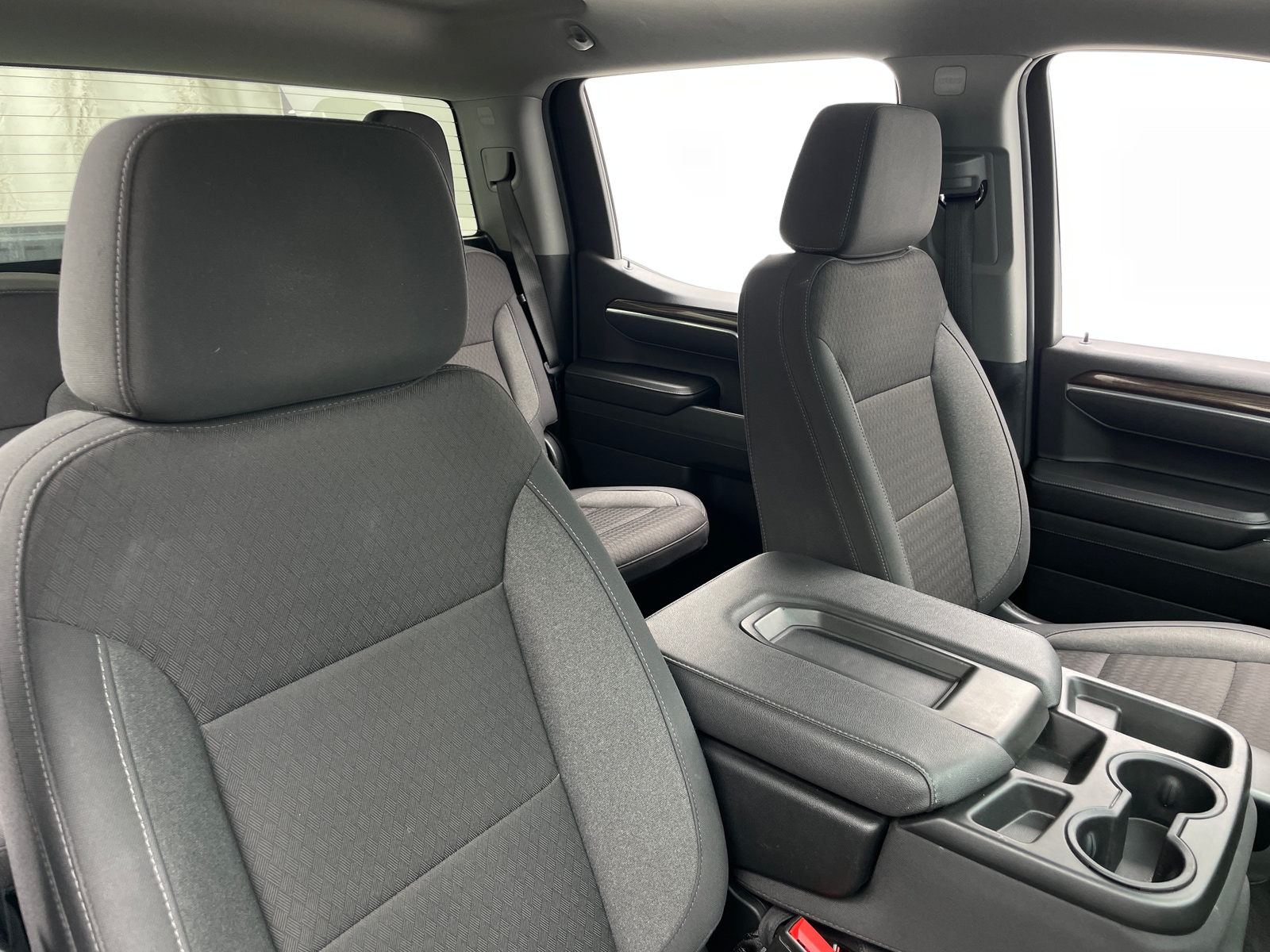 Thumbnail: 2025 Chevrolet Silverado 1500 - 2