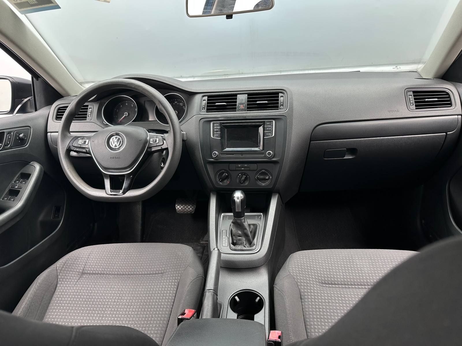 Thumbnail: 2016 Volkswagen Jetta - 3
