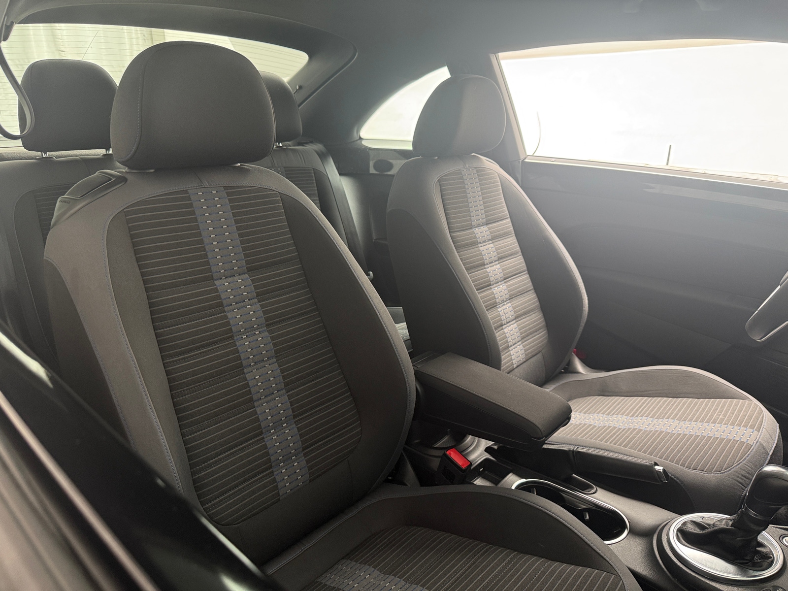 Thumbnail: 2013 Volkswagen Beetle - 2