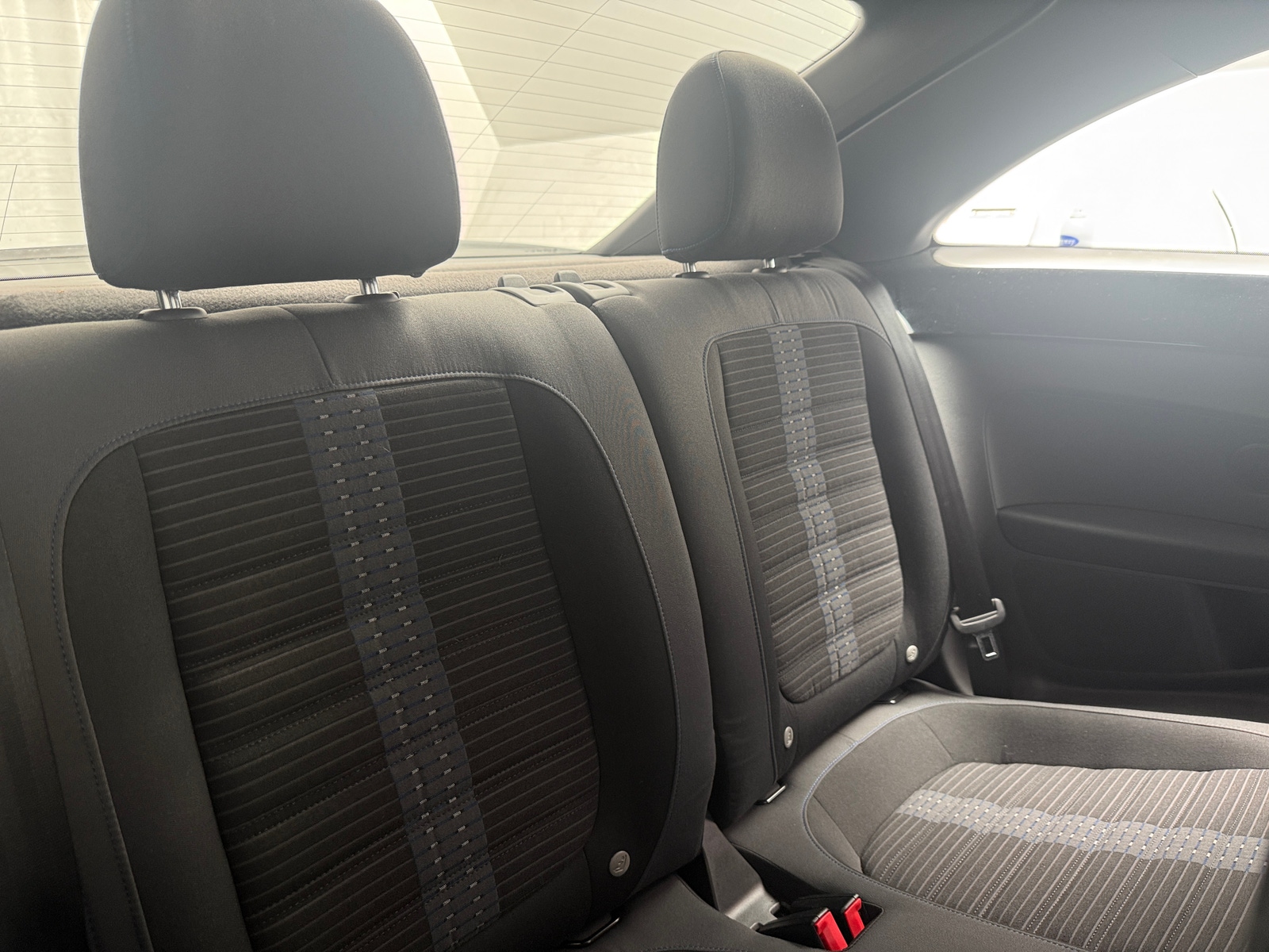 Thumbnail: 2013 Volkswagen Beetle - 6