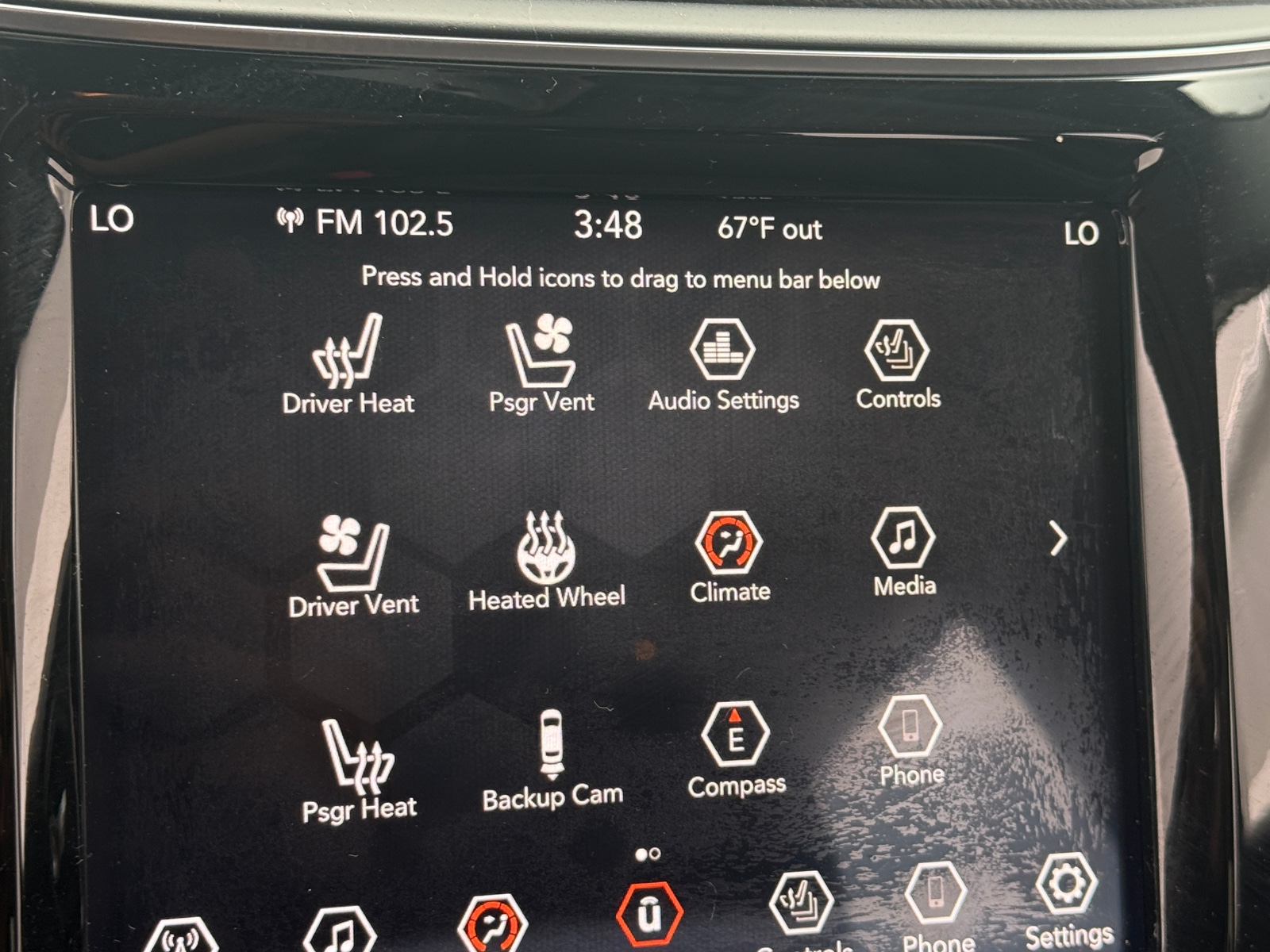 Thumbnail: 2019 Jeep Cherokee - 3