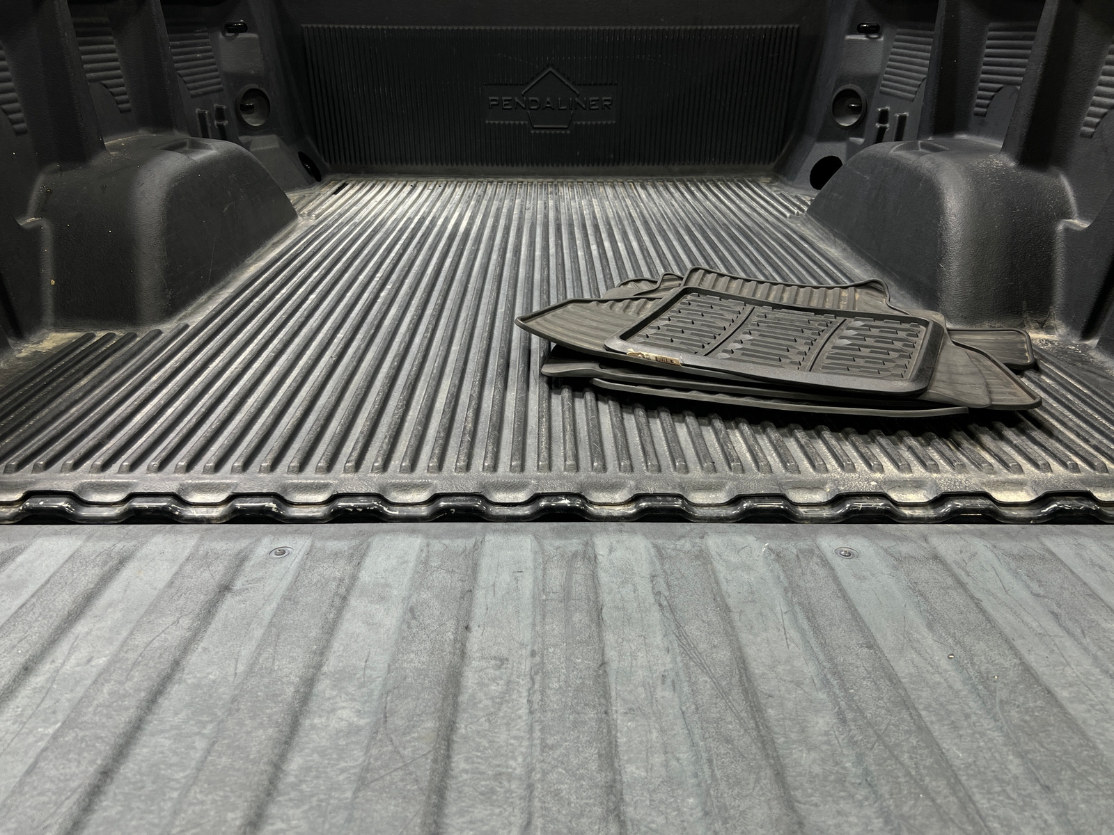 Thumbnail: 2020 Chevrolet Silverado 1500 - 7