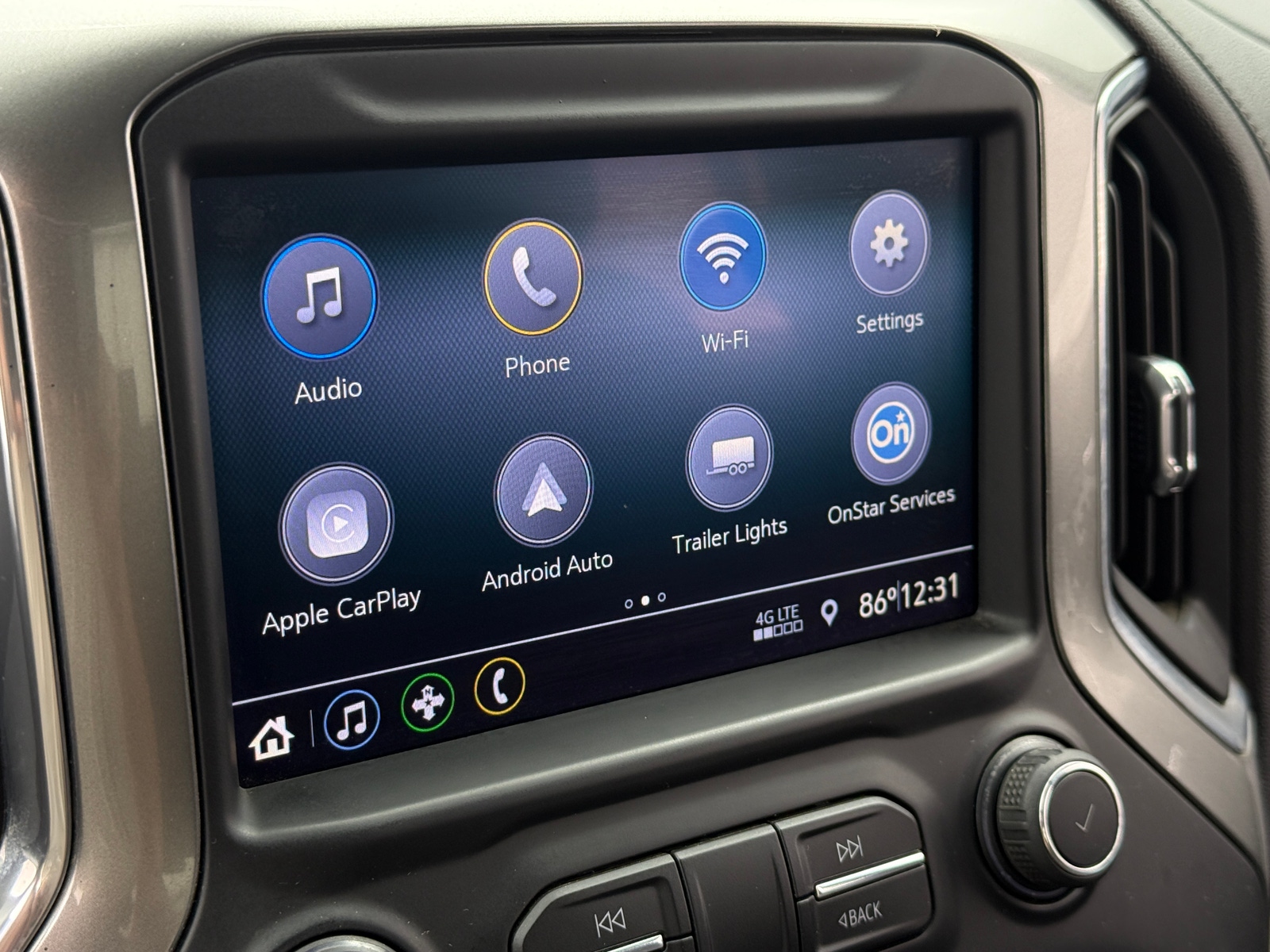 Thumbnail: 2020 Chevrolet Silverado 1500 - 4