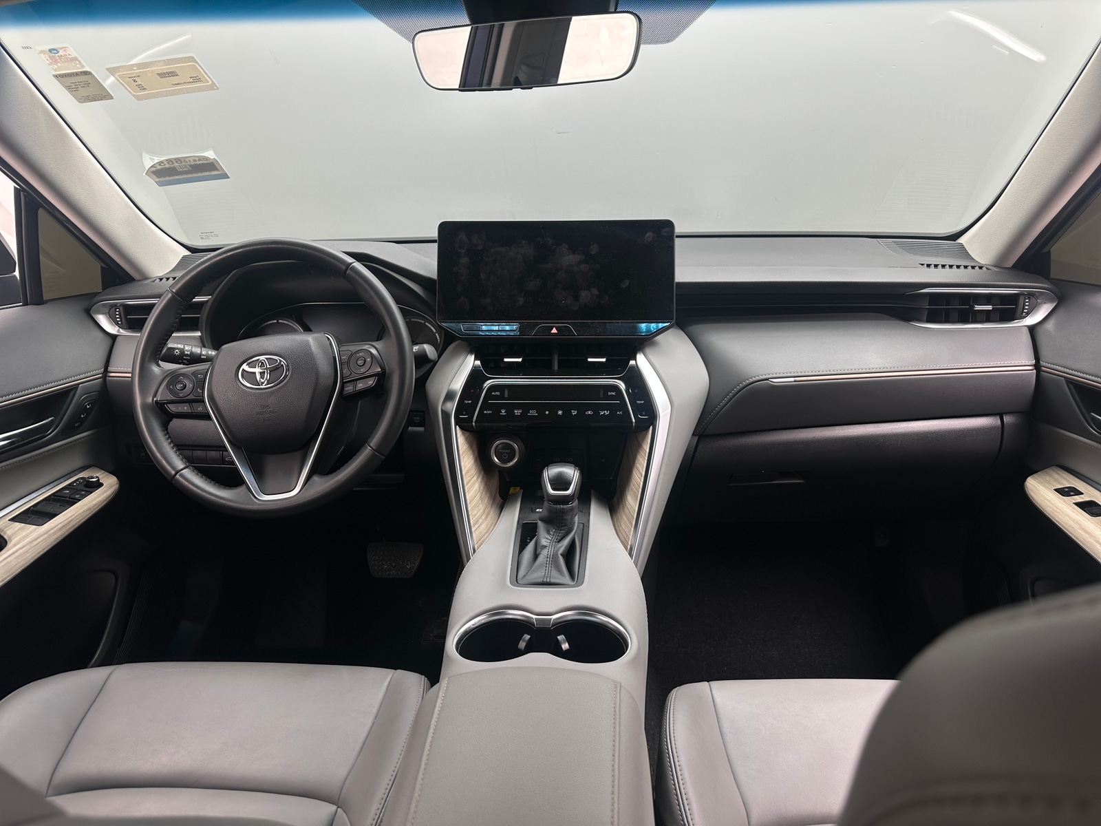 Thumbnail: 2023 Toyota Venza - 2