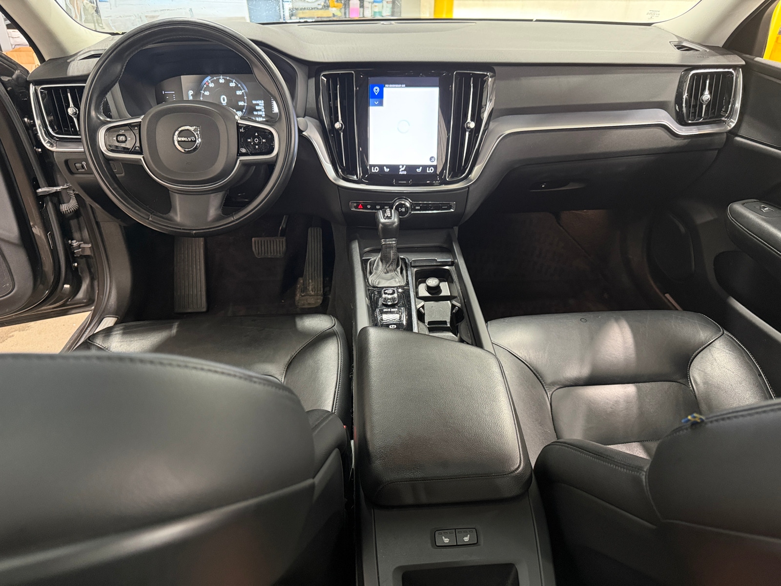 Thumbnail: 2019 Volvo S60 - 2