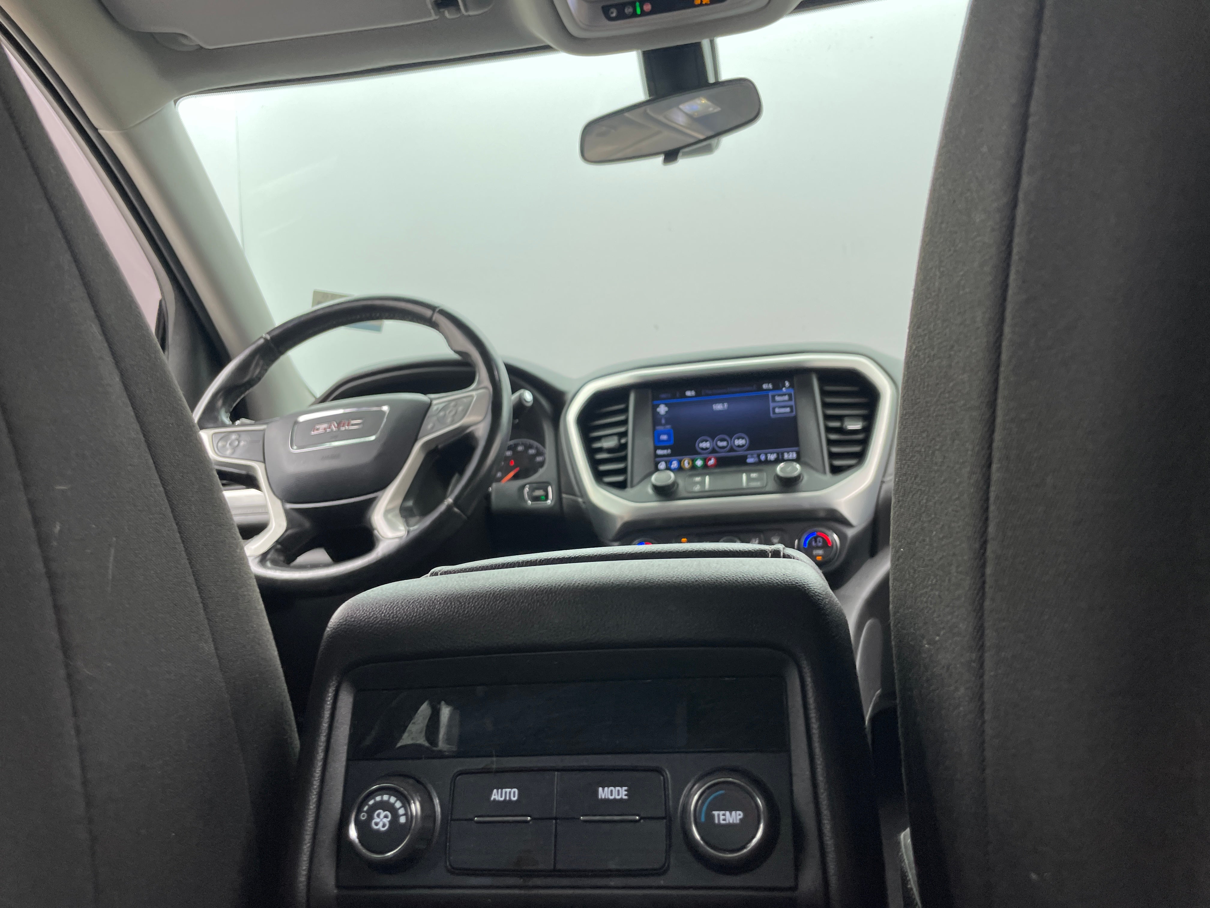 2020 GMC Acadia