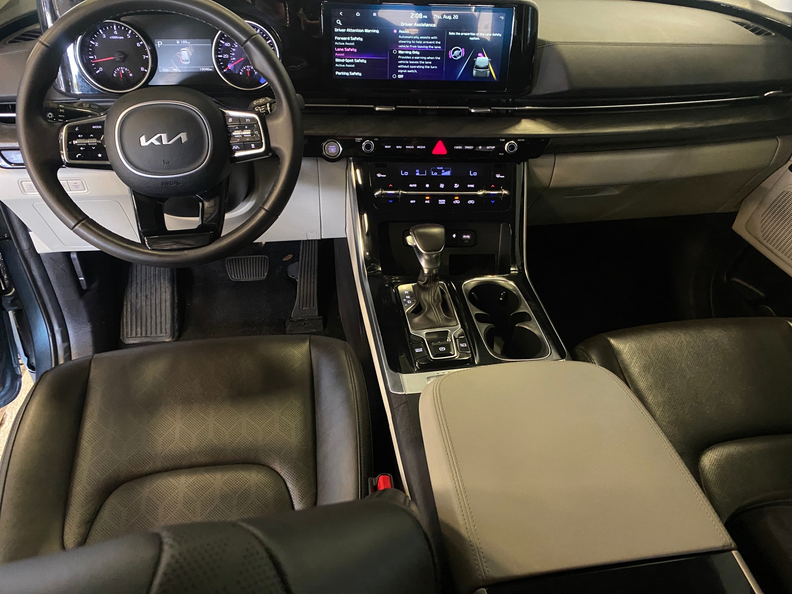 Thumbnail: 2024 Kia Carnival - 2
