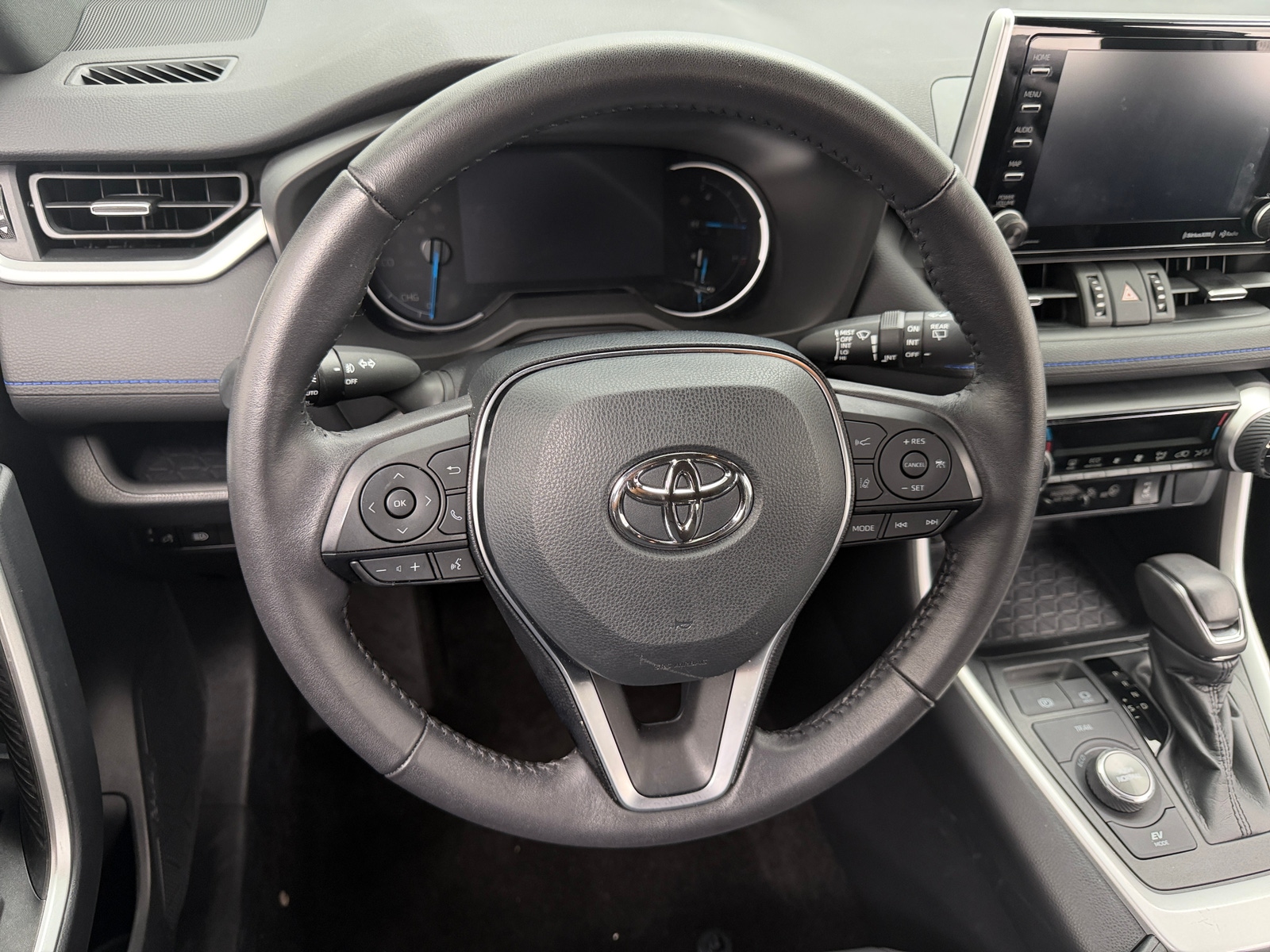 Thumbnail: 2019 Toyota RAV4 - 4