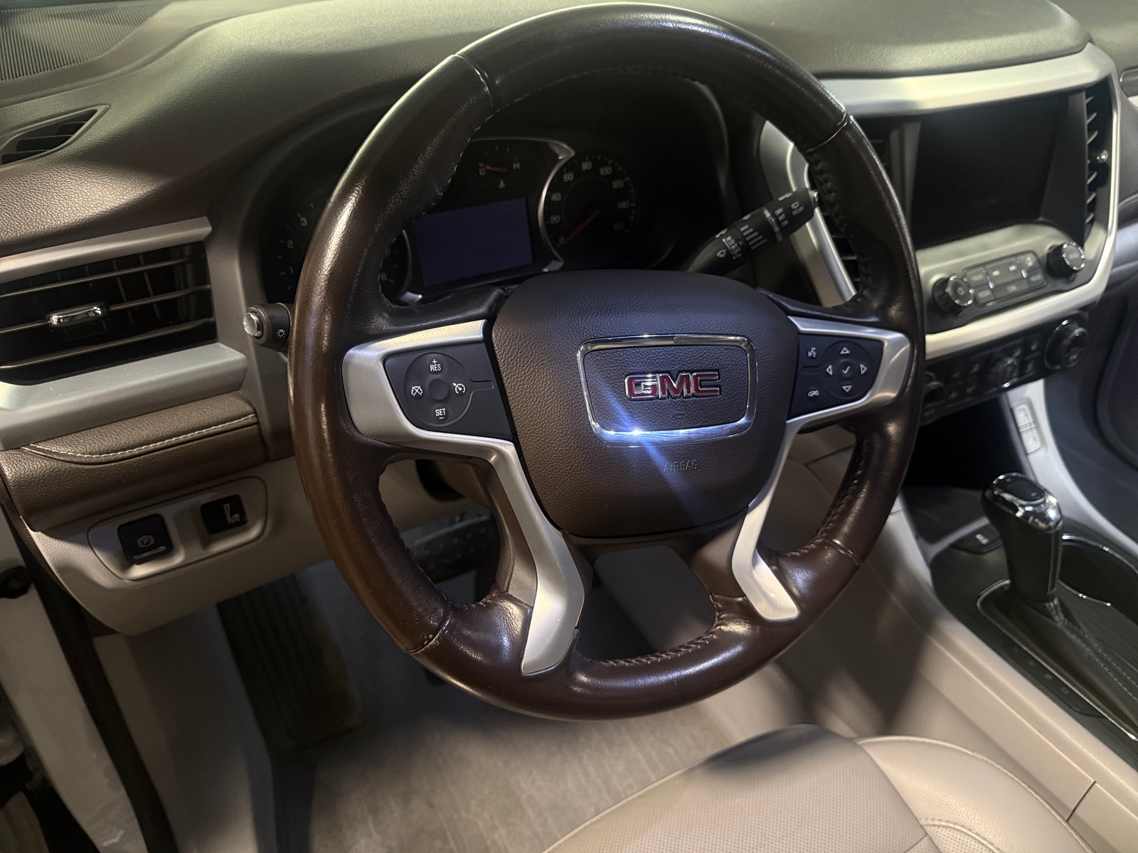 Thumbnail: 2019 GMC Acadia - 4