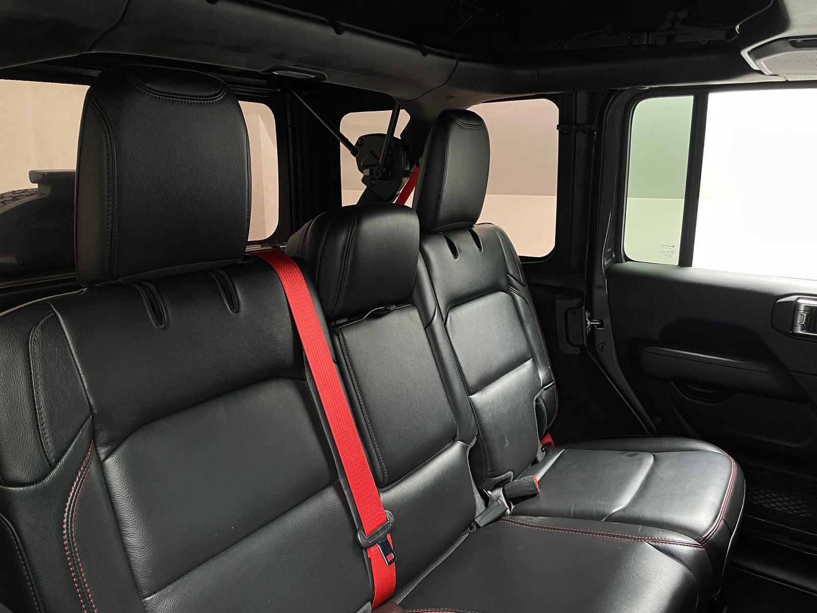Thumbnail: 2020 Jeep Wrangler - 5