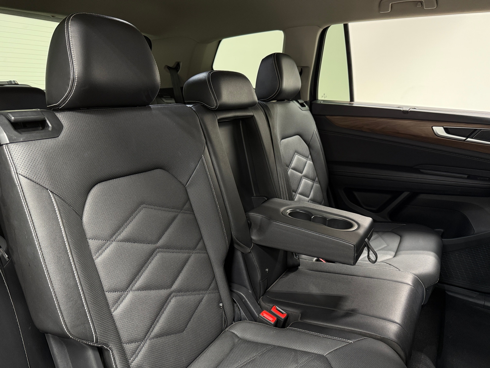 Thumbnail: 2025 Volkswagen Atlas - 5