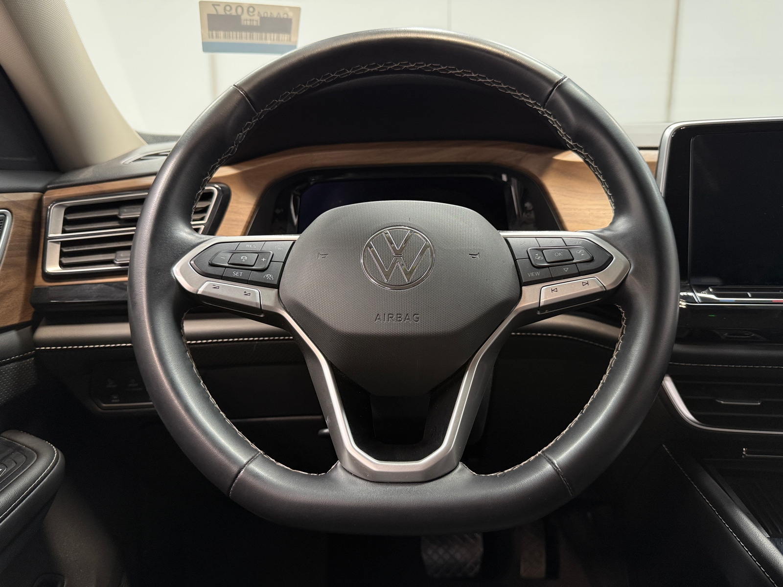 Thumbnail: 2025 Volkswagen Atlas - 4