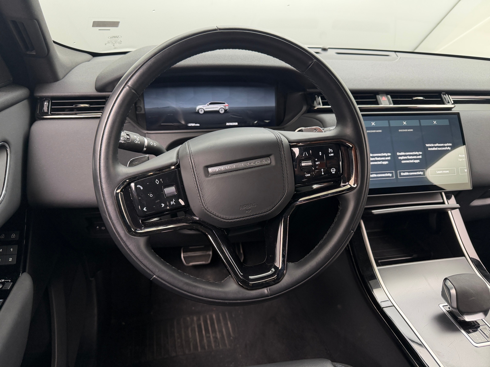Thumbnail: 2025 Land Rover Range Rover Velar - 4