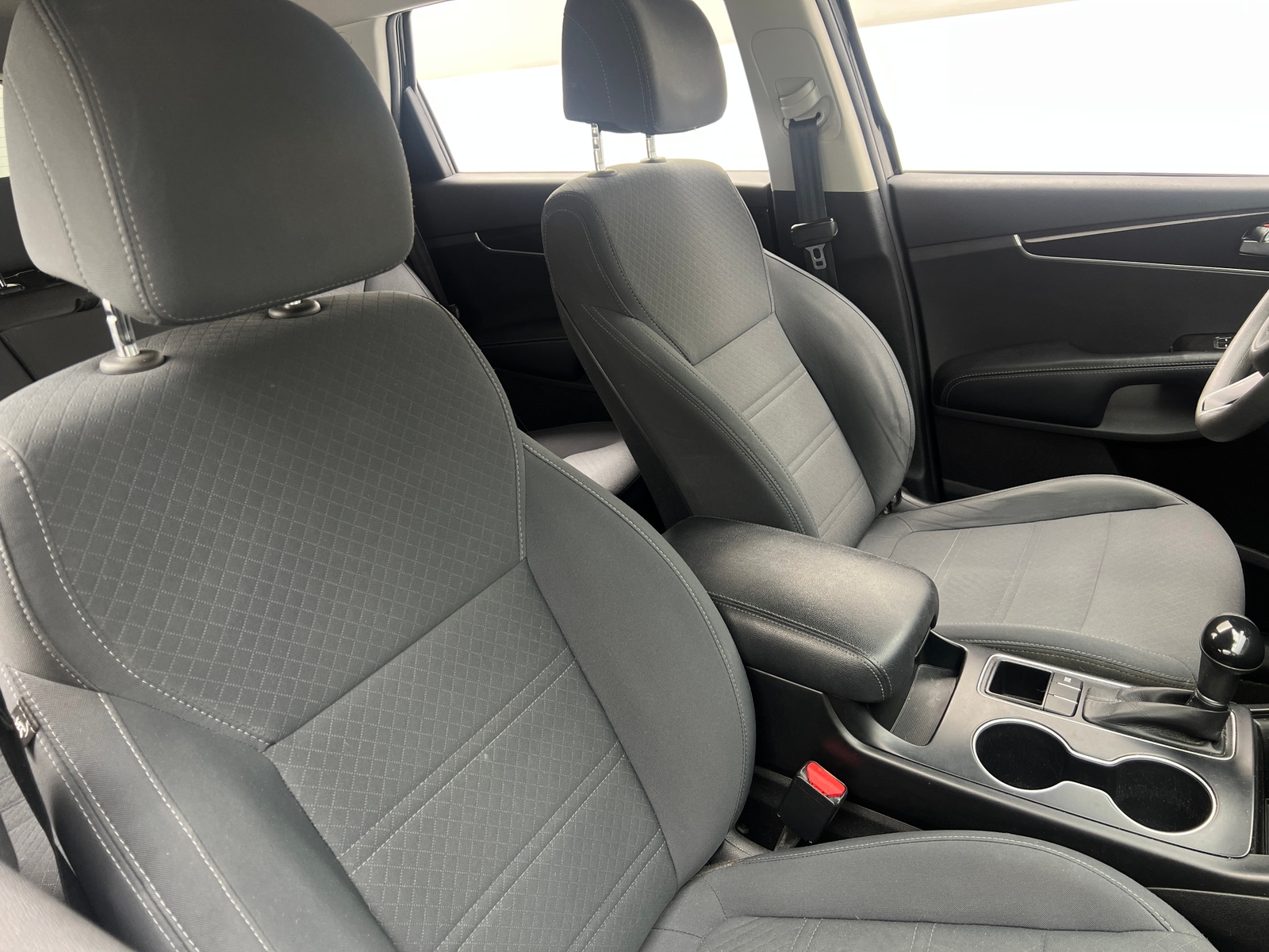 Thumbnail: 2017 Kia Sorento - 2