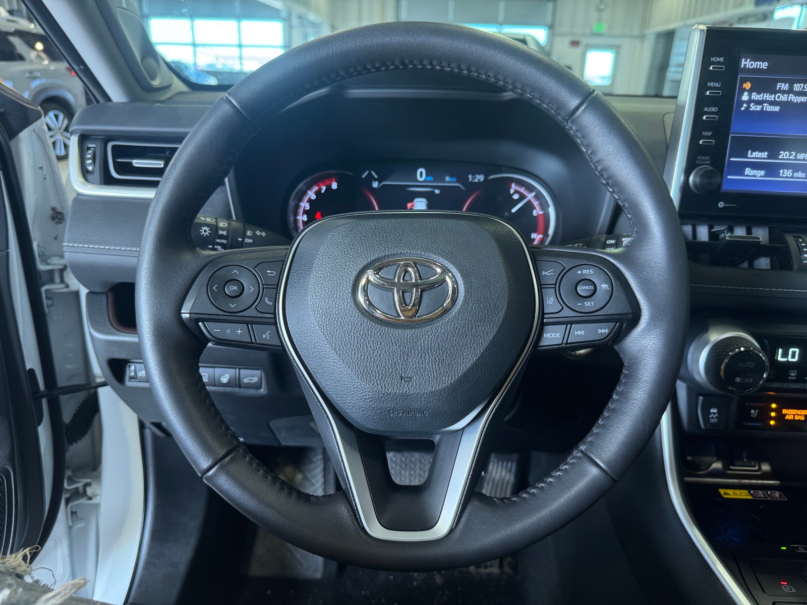Thumbnail: 2022 Toyota RAV4 - 4