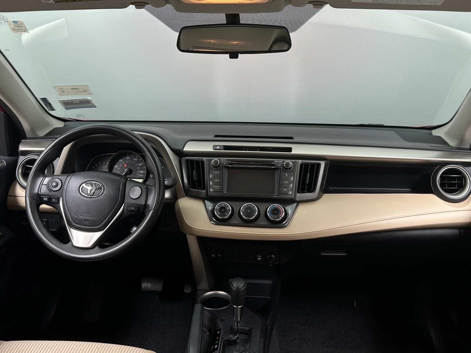 Thumbnail: 2013 Toyota RAV4 - 3