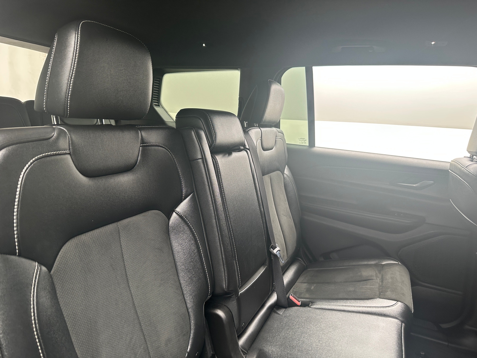 Thumbnail: 2024 Jeep Grand Cherokee L - 5