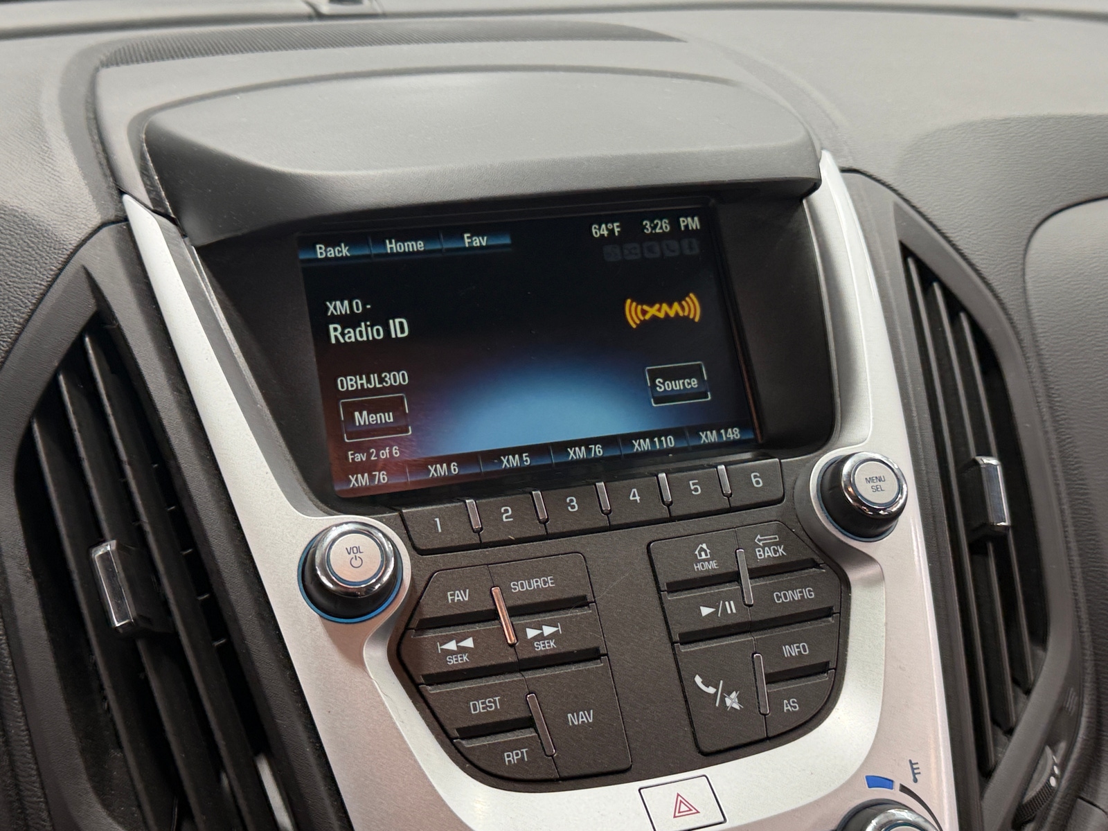 Thumbnail: 2017 Chevrolet Equinox - 4