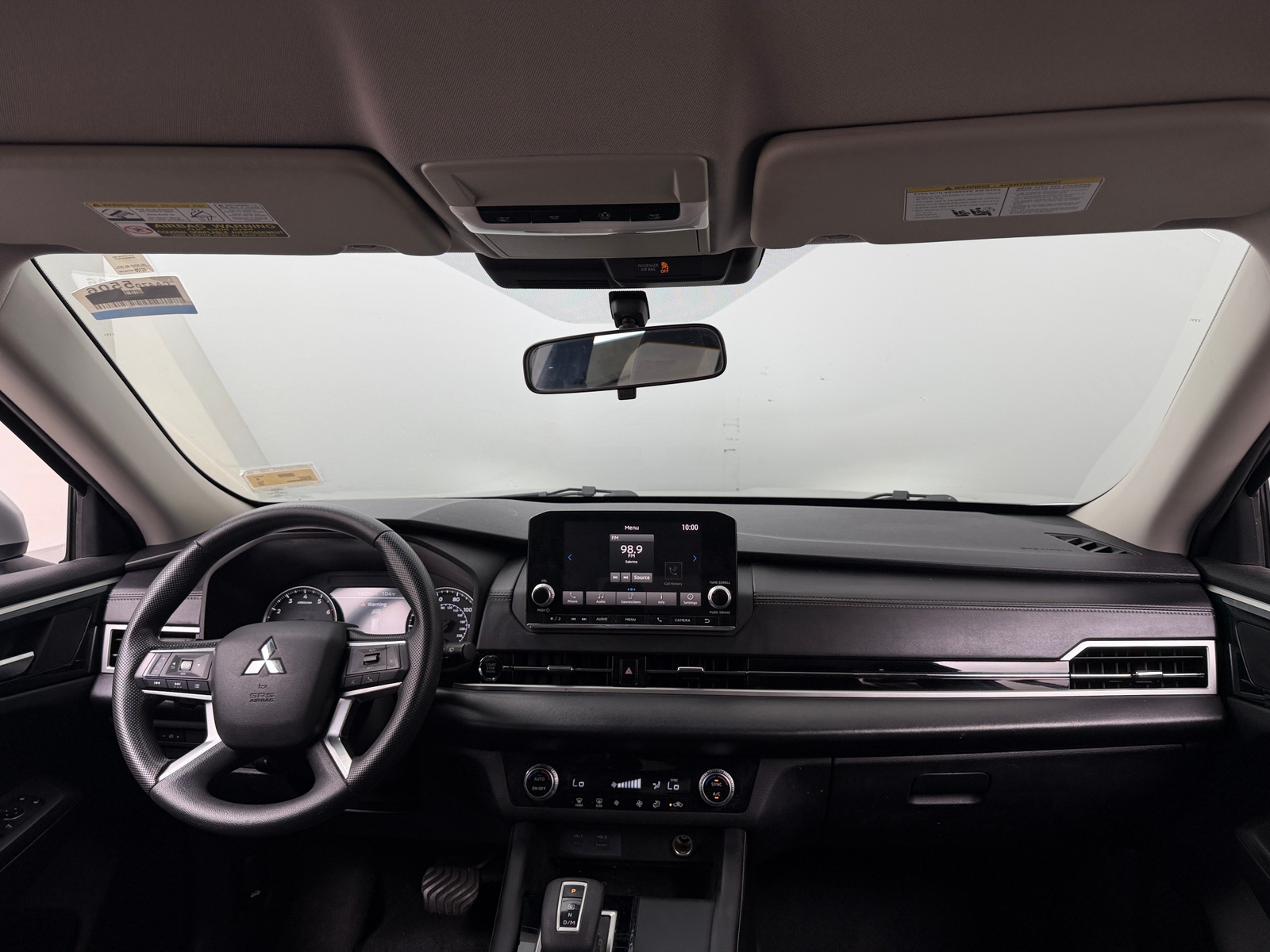 Thumbnail: 2022 Mitsubishi Outlander - 3
