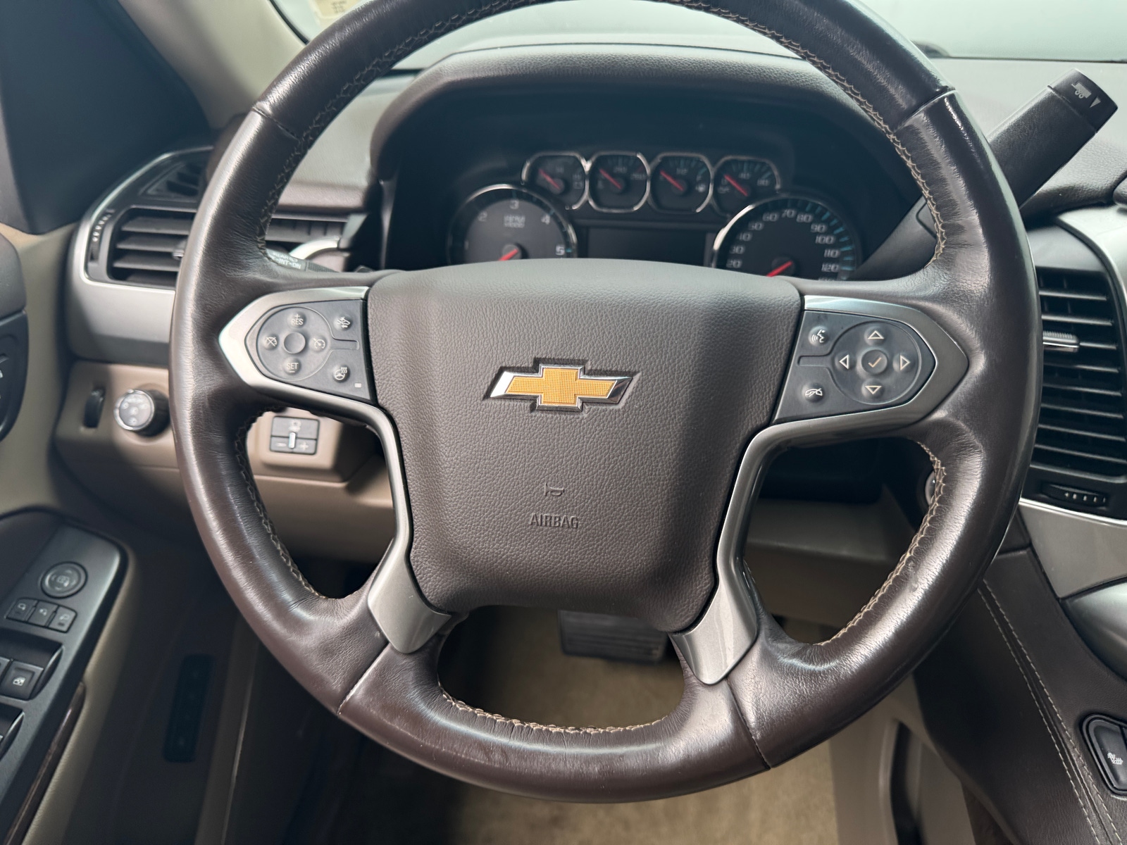 Thumbnail: 2018 Chevrolet Tahoe - 4