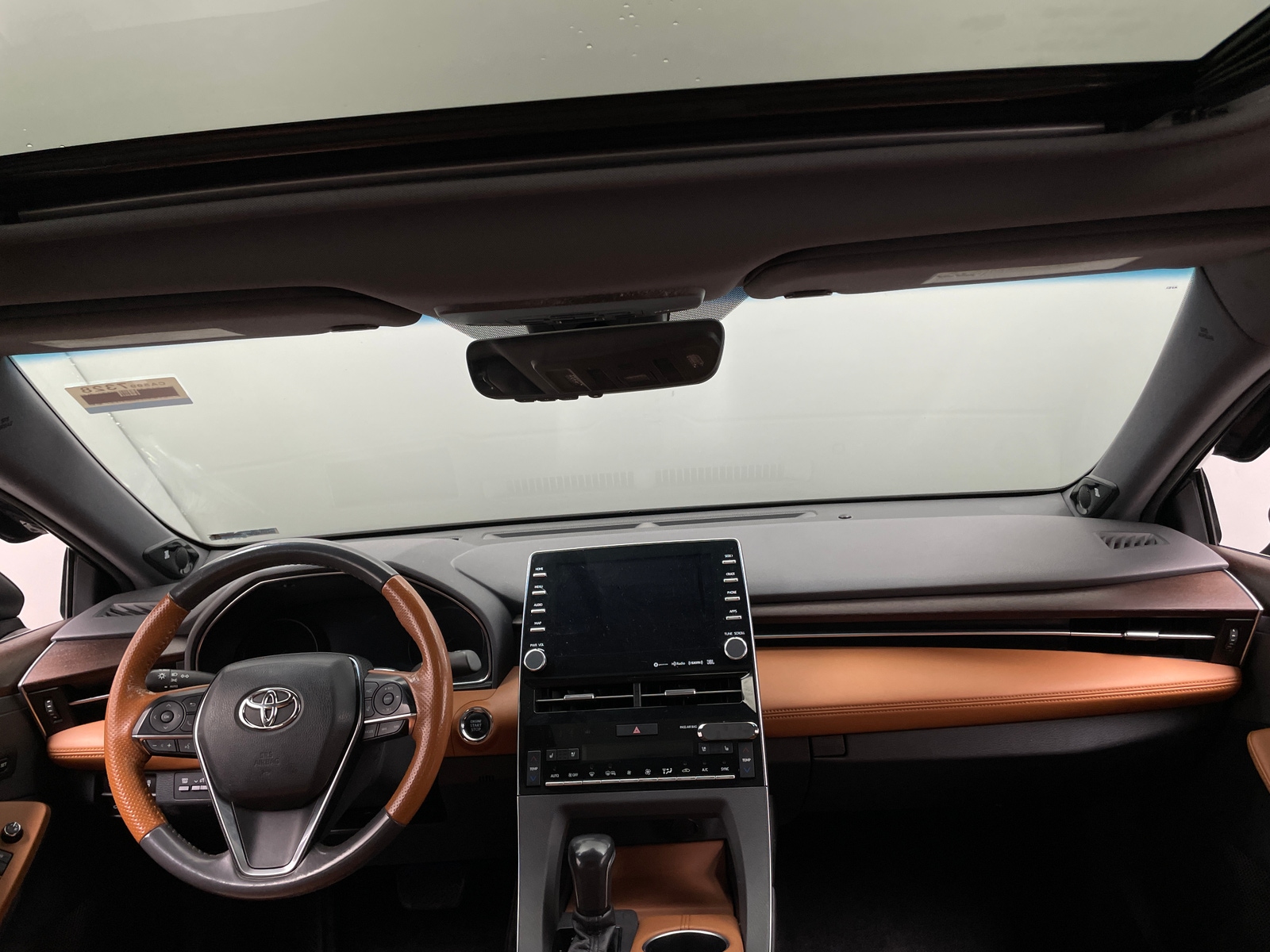 Thumbnail: 2019 Toyota Avalon - 2