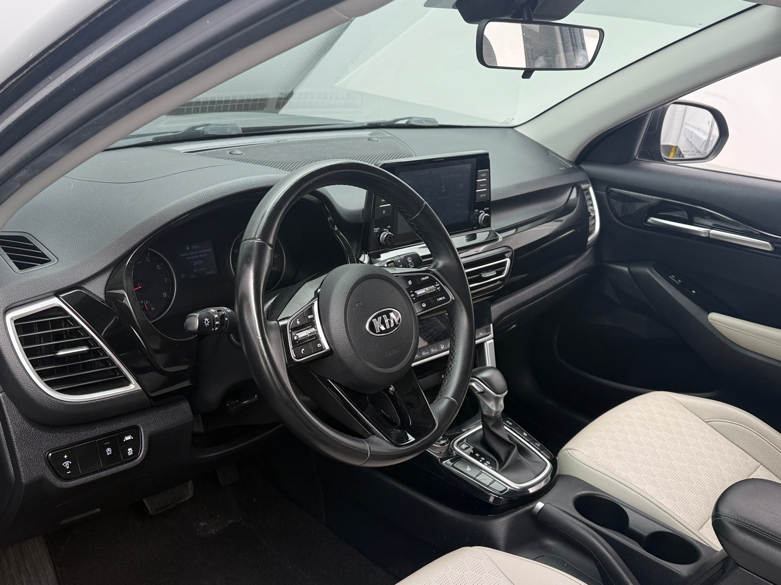 Thumbnail: 2021 Kia Seltos - 2