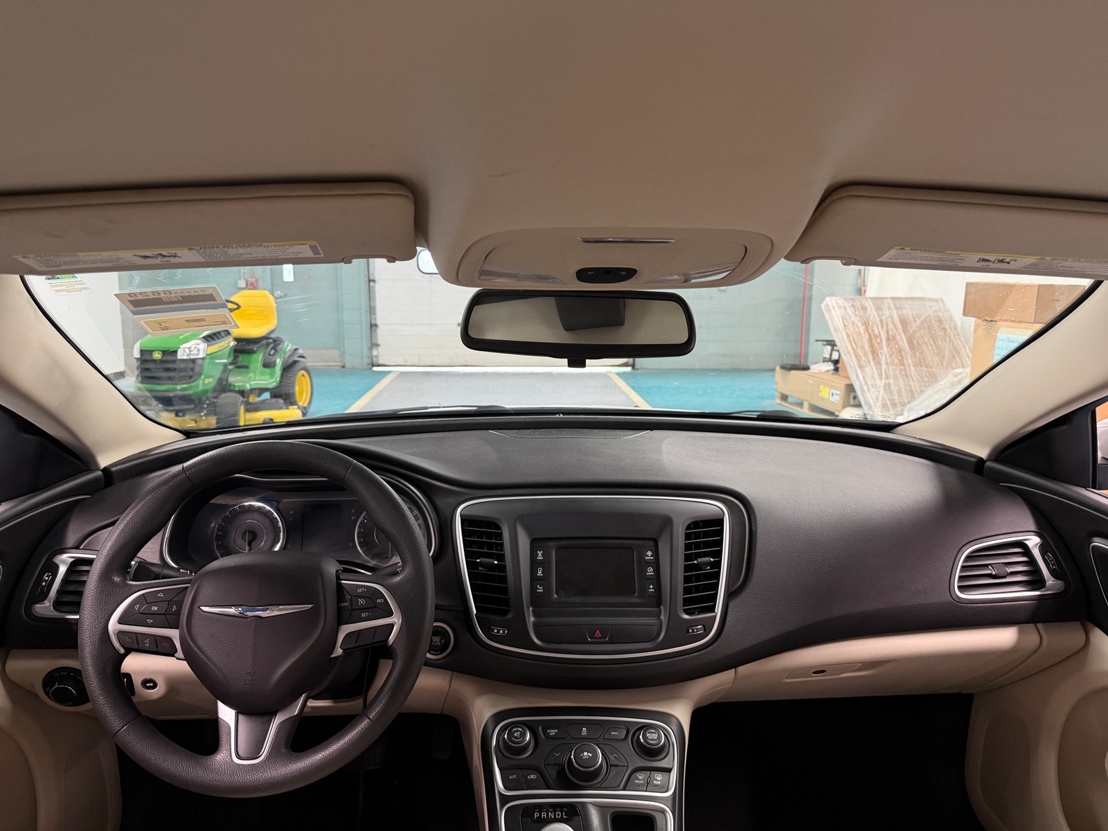 Thumbnail: 2016 Chrysler 200 - 3