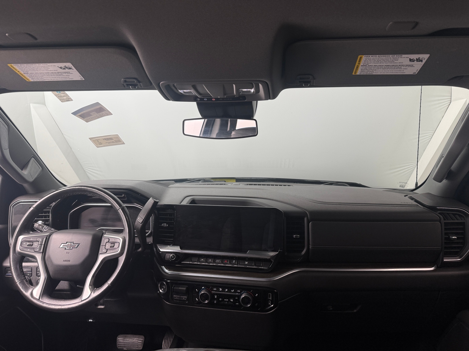 Thumbnail: 2022 Chevrolet Silverado 1500 - 3