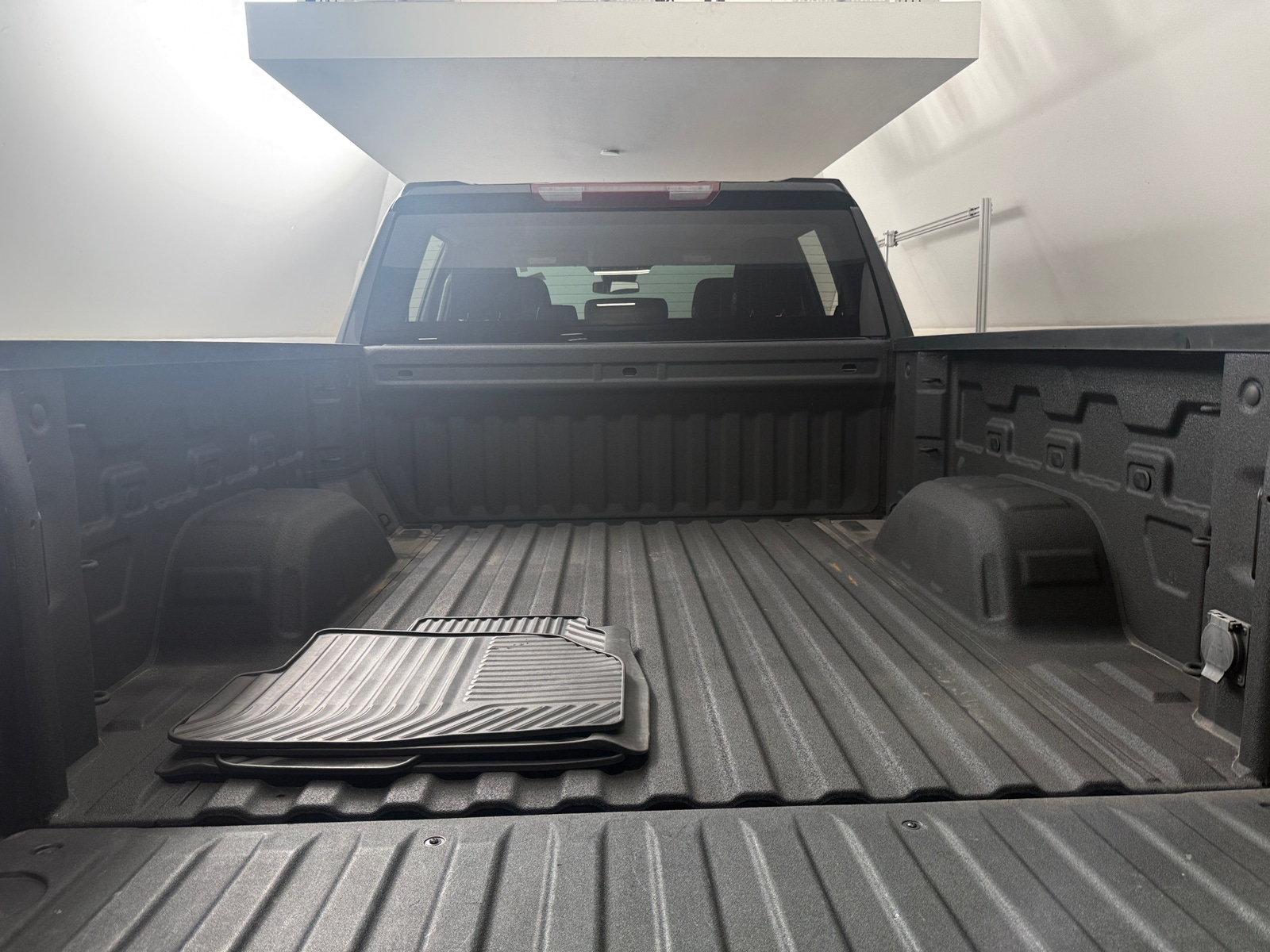 Thumbnail: 2022 Chevrolet Silverado 1500 - 7