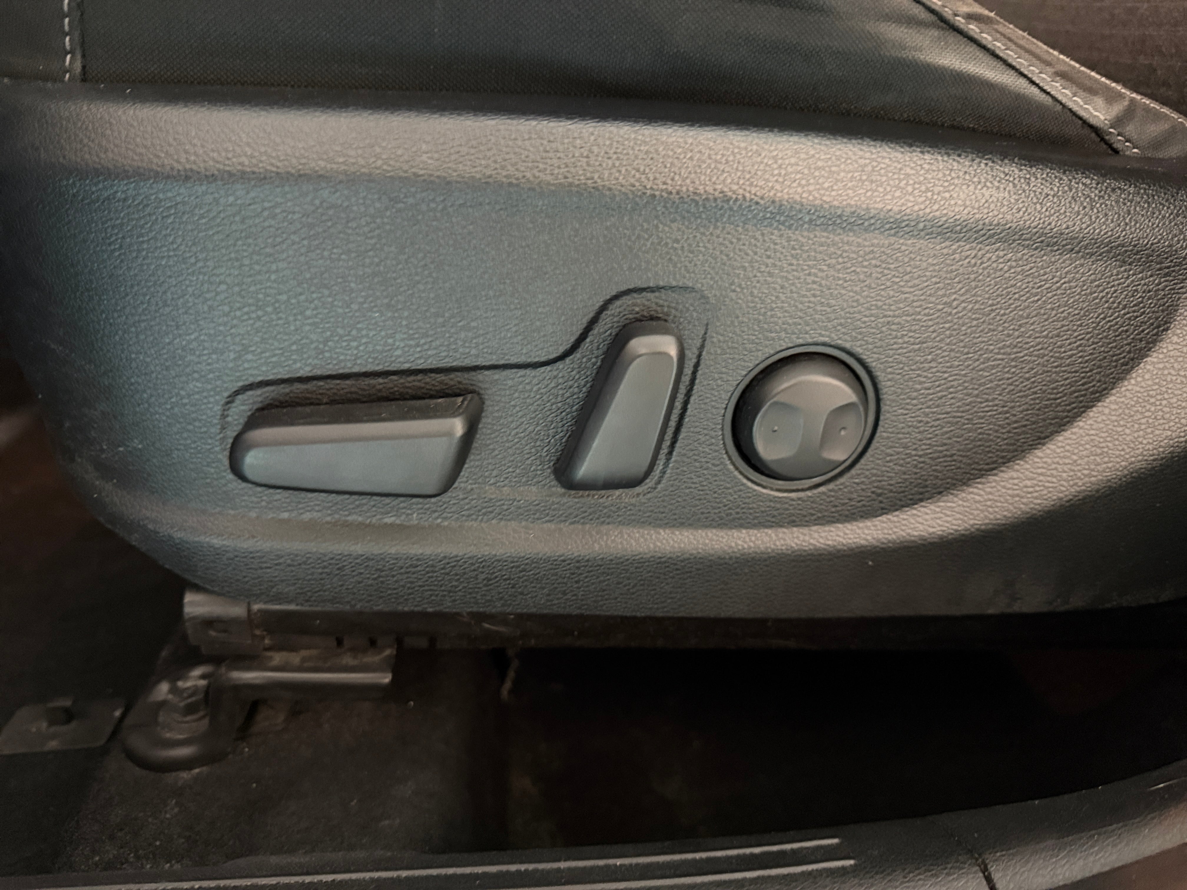 Used 2021 Kia Soul S with VIN KNDJ23AU7M7790802 for sale in Pewaukee, WI