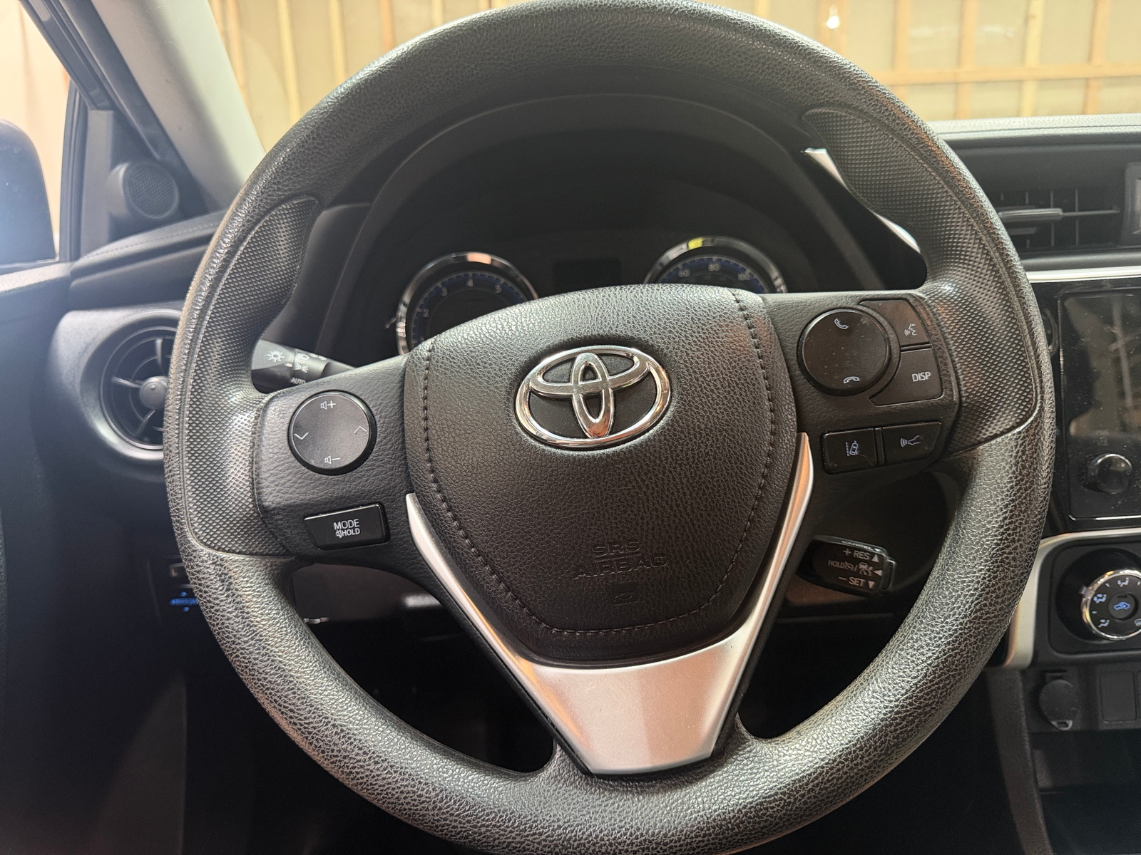 Thumbnail: 2017 Toyota Corolla - 5