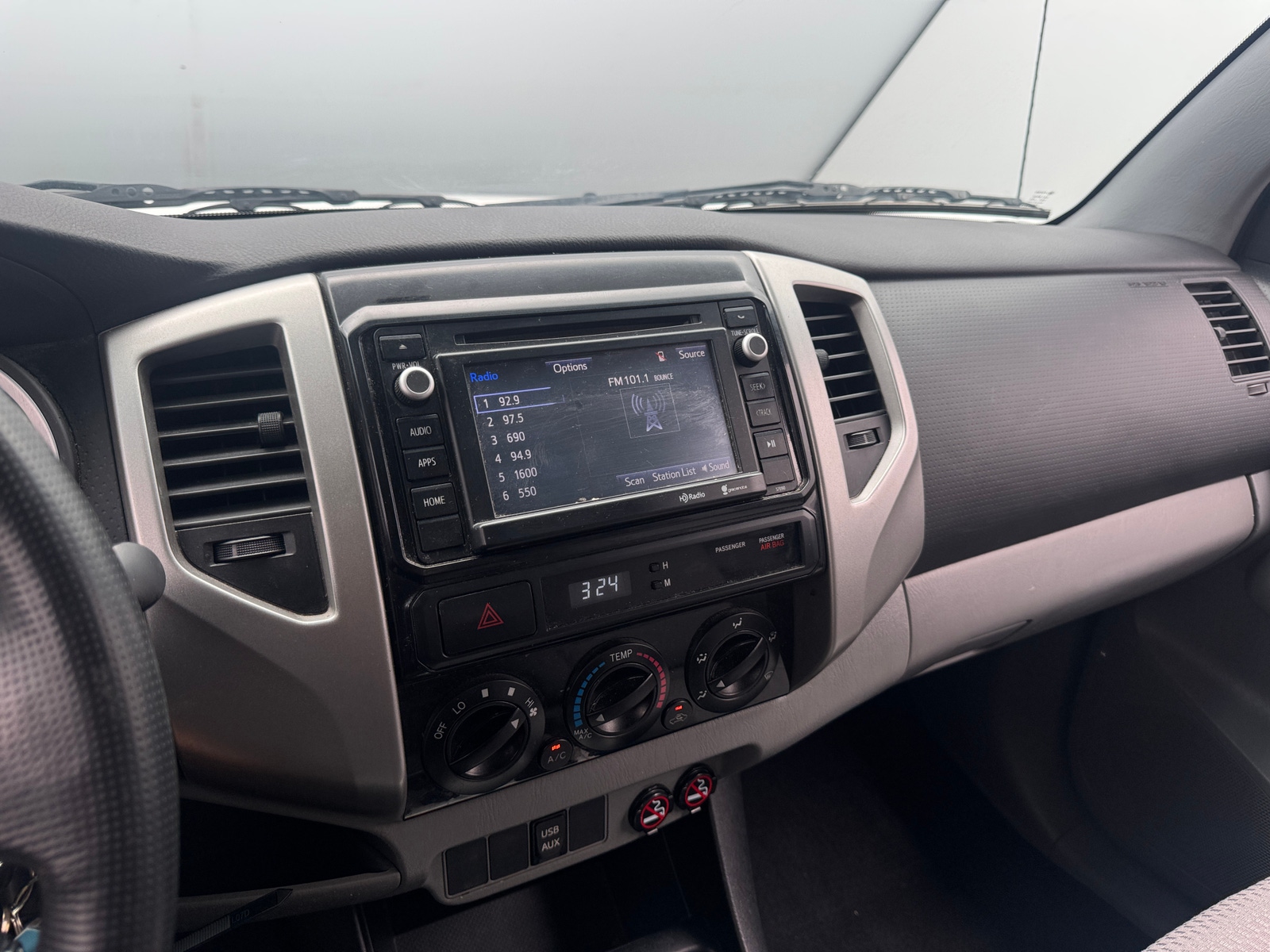 Thumbnail: 2014 Toyota Tacoma - 4
