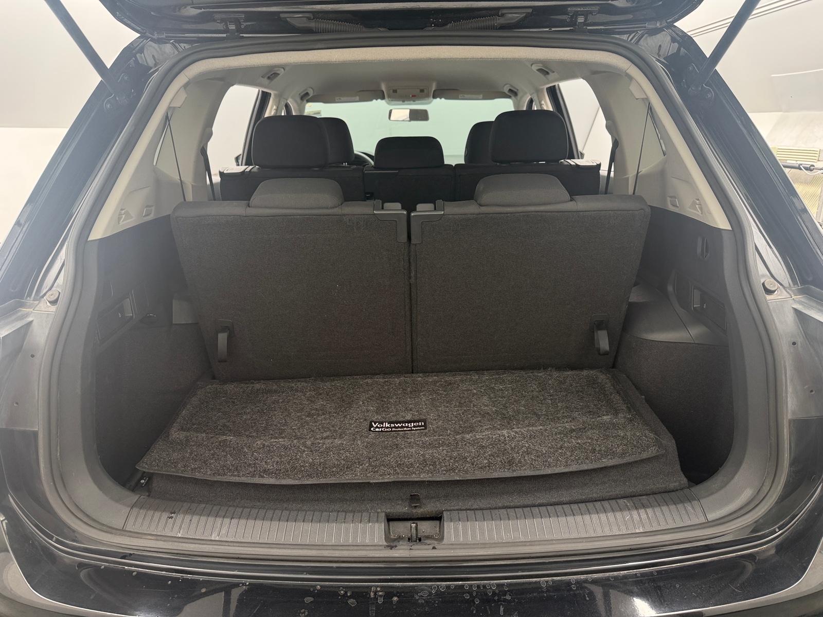 Thumbnail: 2020 Volkswagen Tiguan - 7