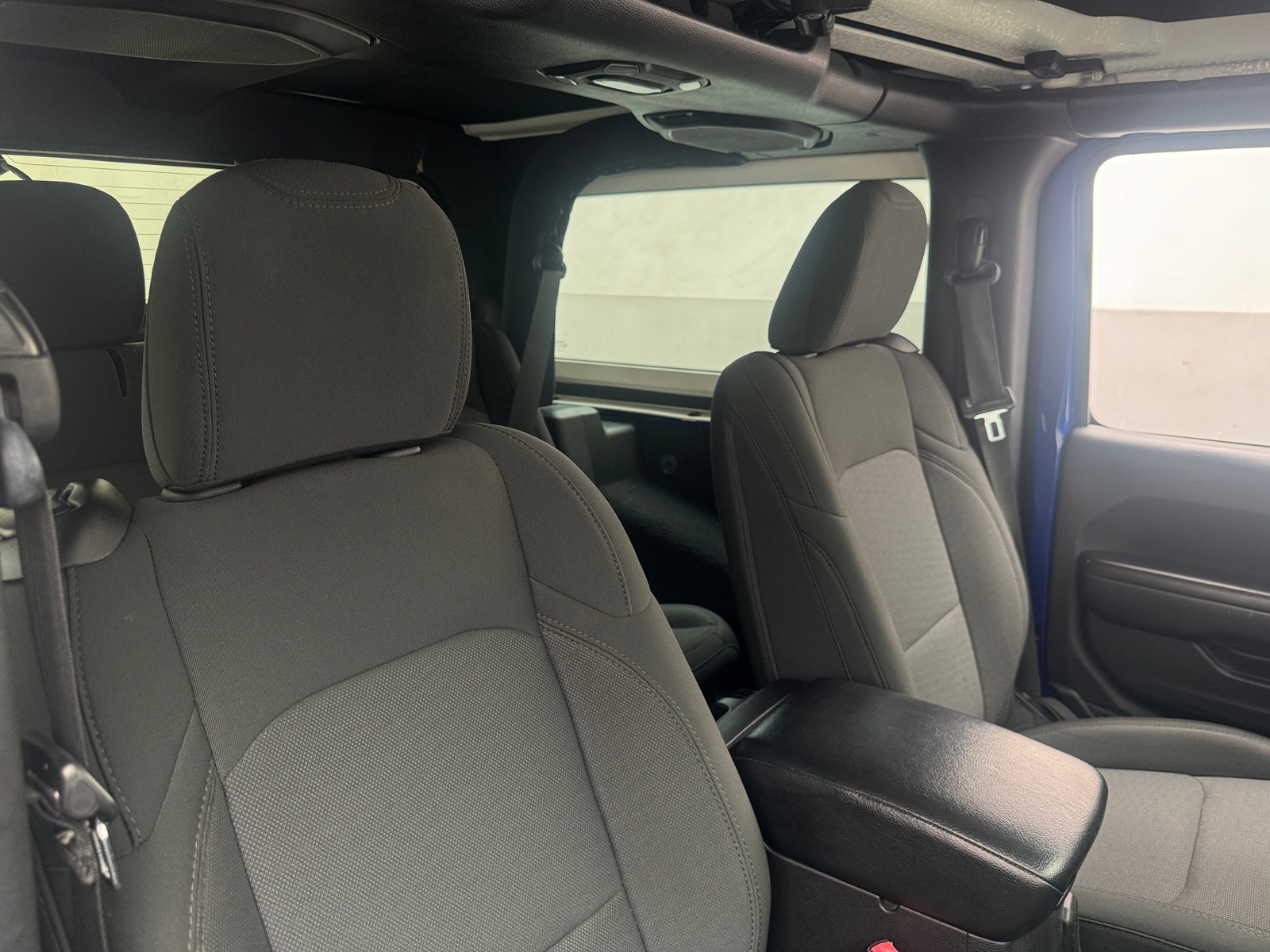 Thumbnail: 2019 Jeep Wrangler - 2