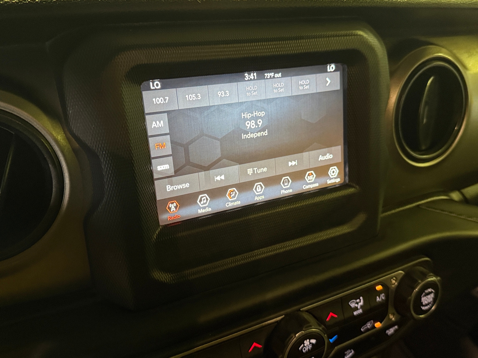Thumbnail: 2019 Jeep Wrangler - 4