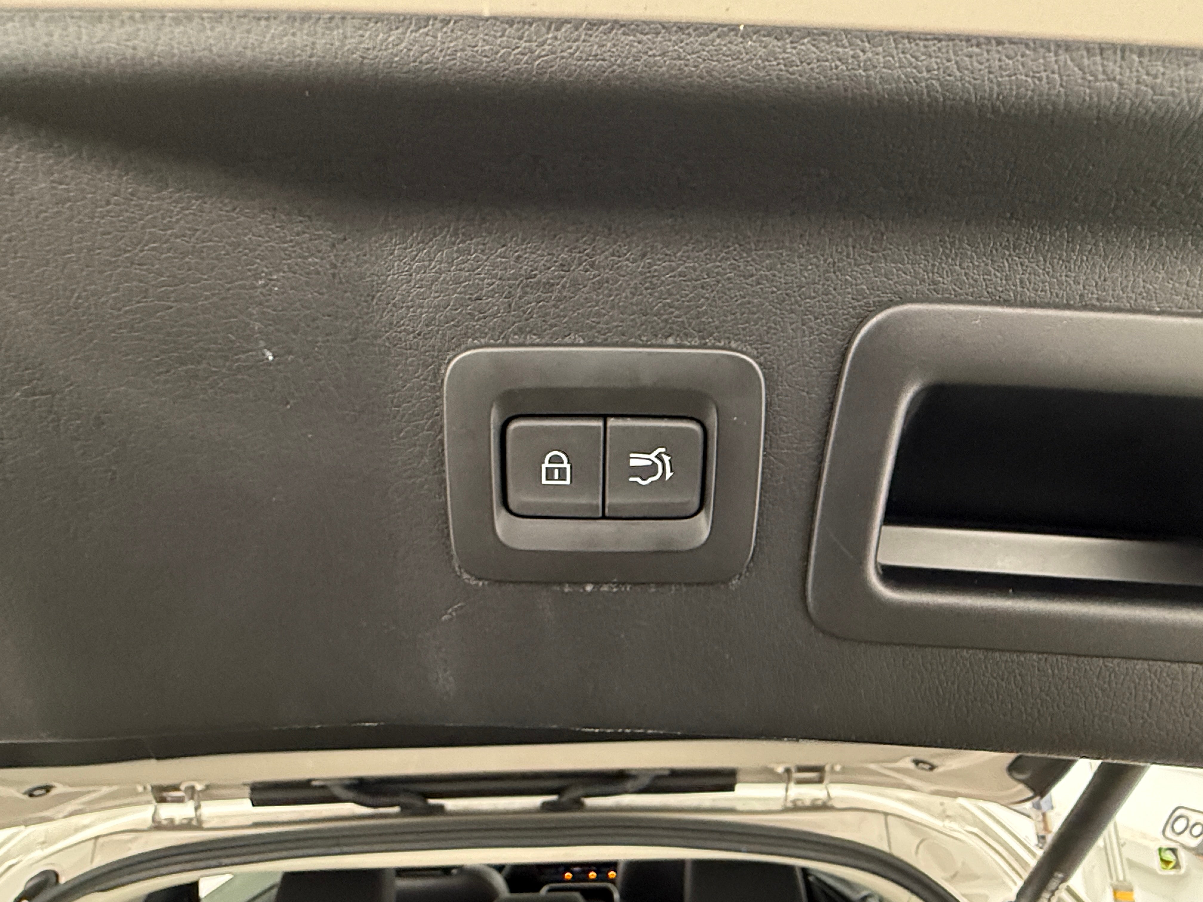2026 Mazda CX-90 Premium Package - Photo 10