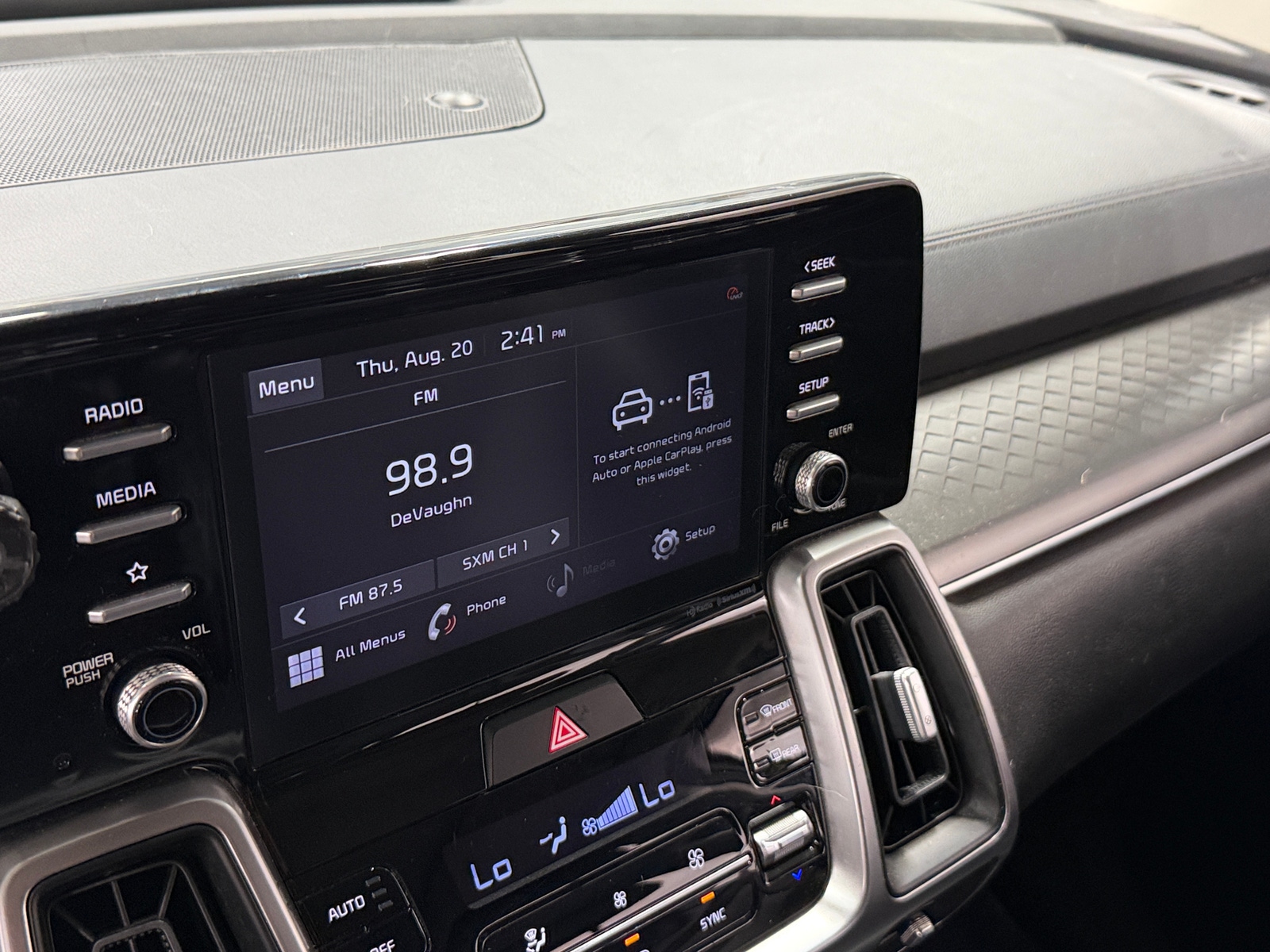 Thumbnail: 2021 Kia Sorento - 3