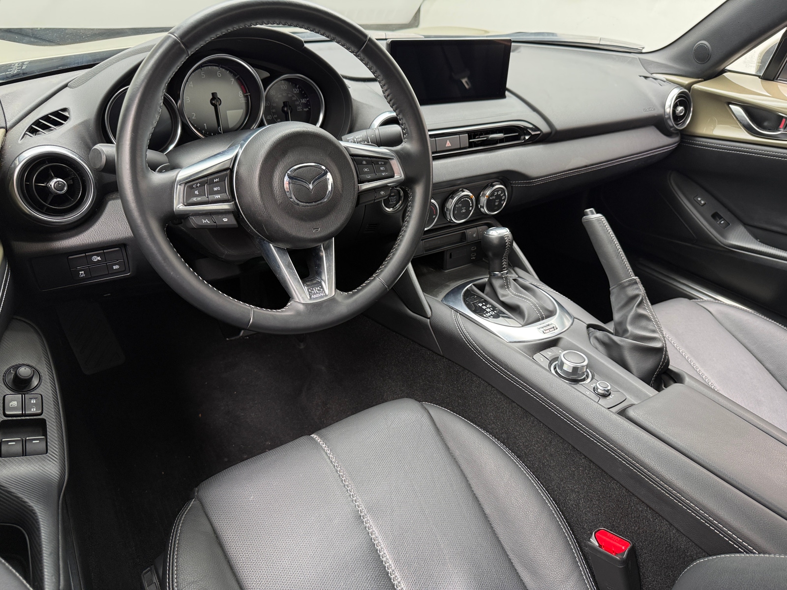 Thumbnail: 2024 Mazda MX-5 Miata - 2